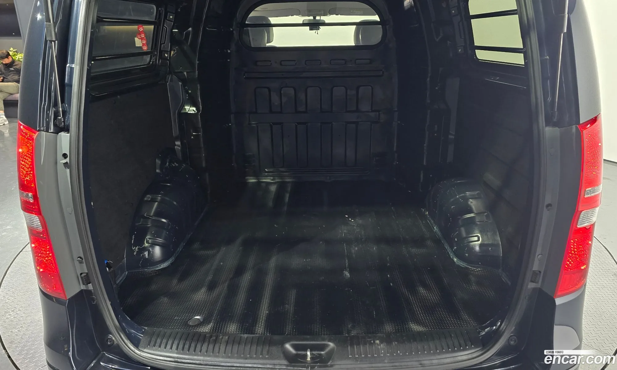Hyundai Grand Starex 2021 — 3