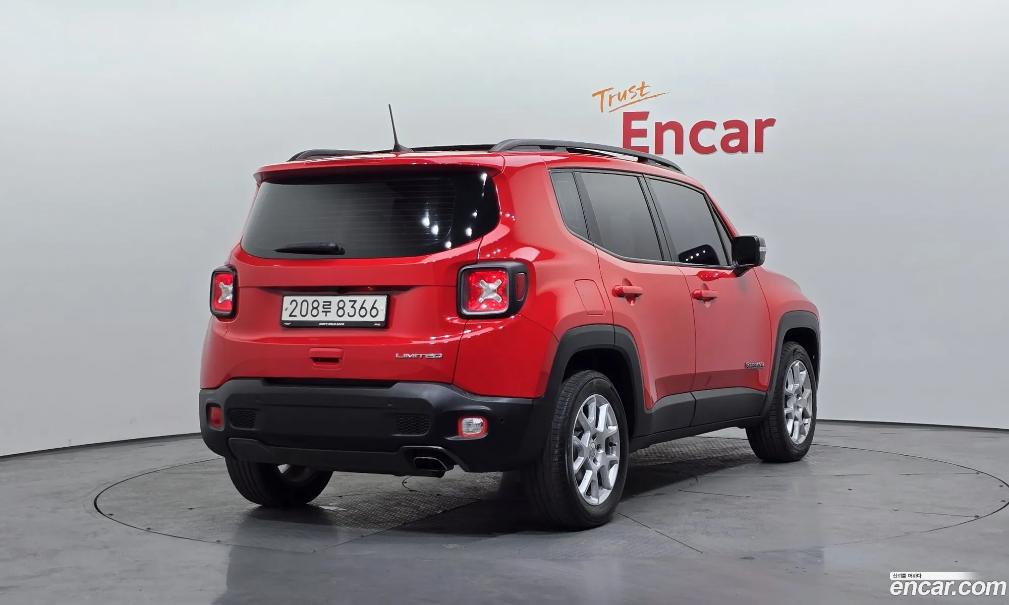 Jeep Renegade 2019 — 14