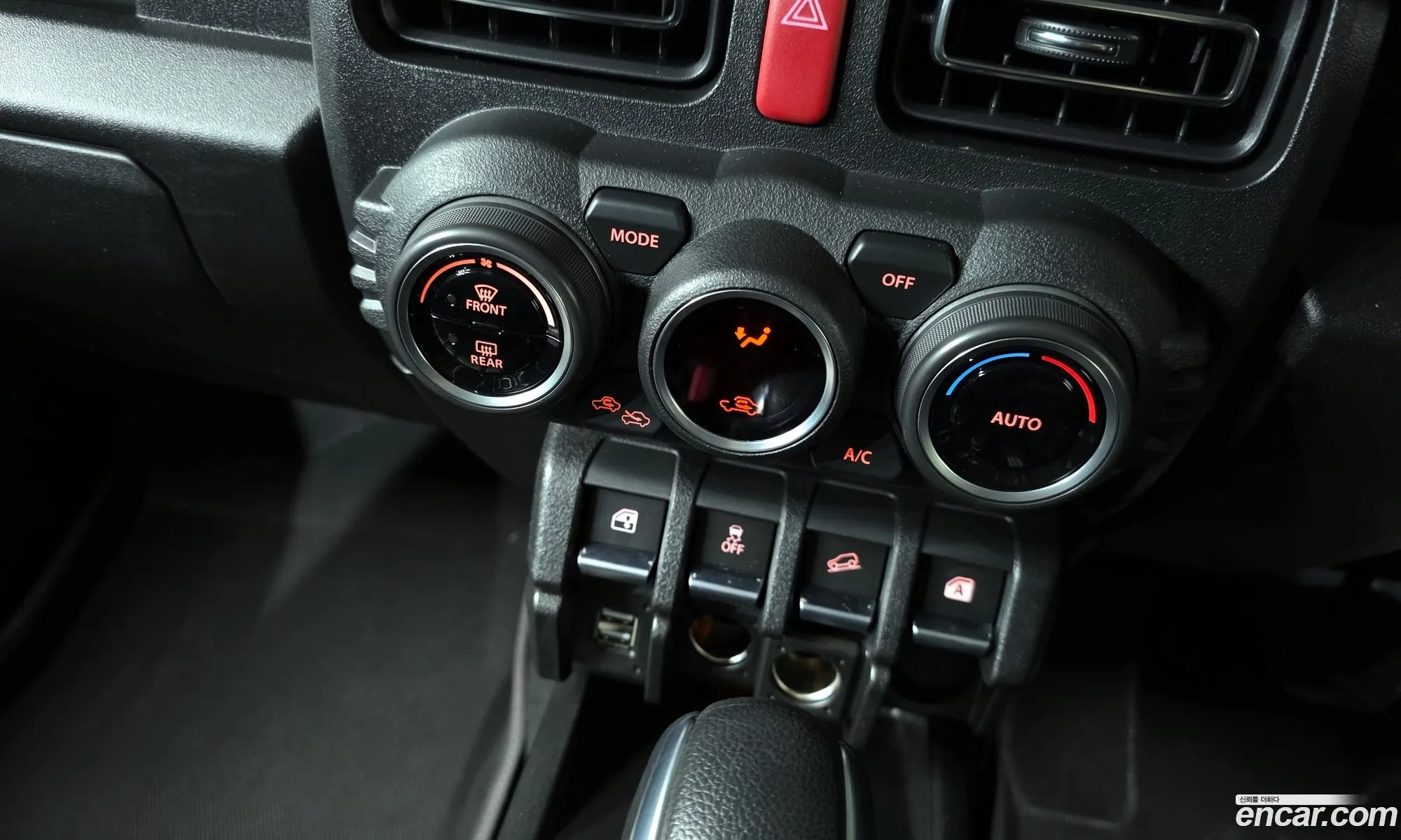 Suzuki Jimny 2024 — 7