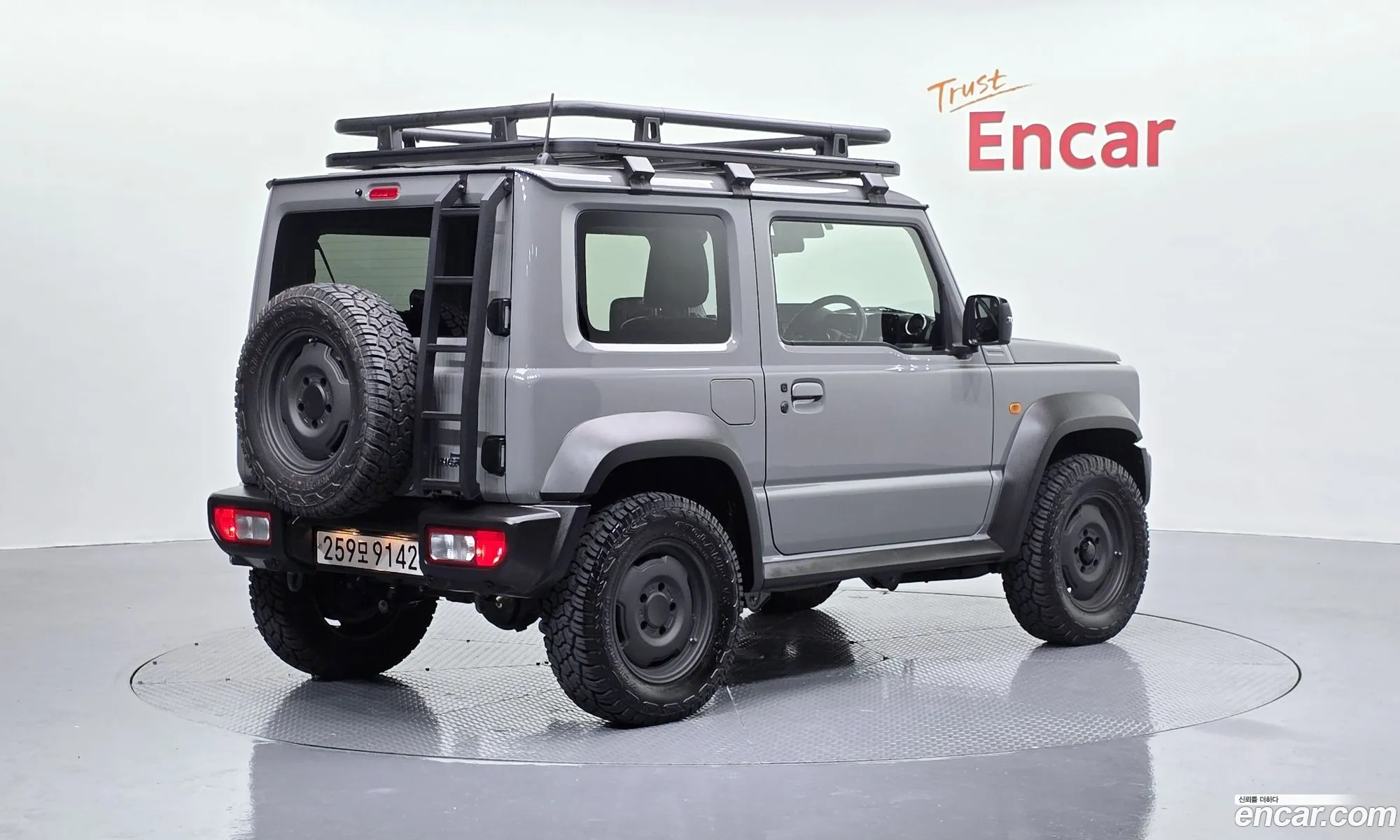 Suzuki Jimny 2024 — 19