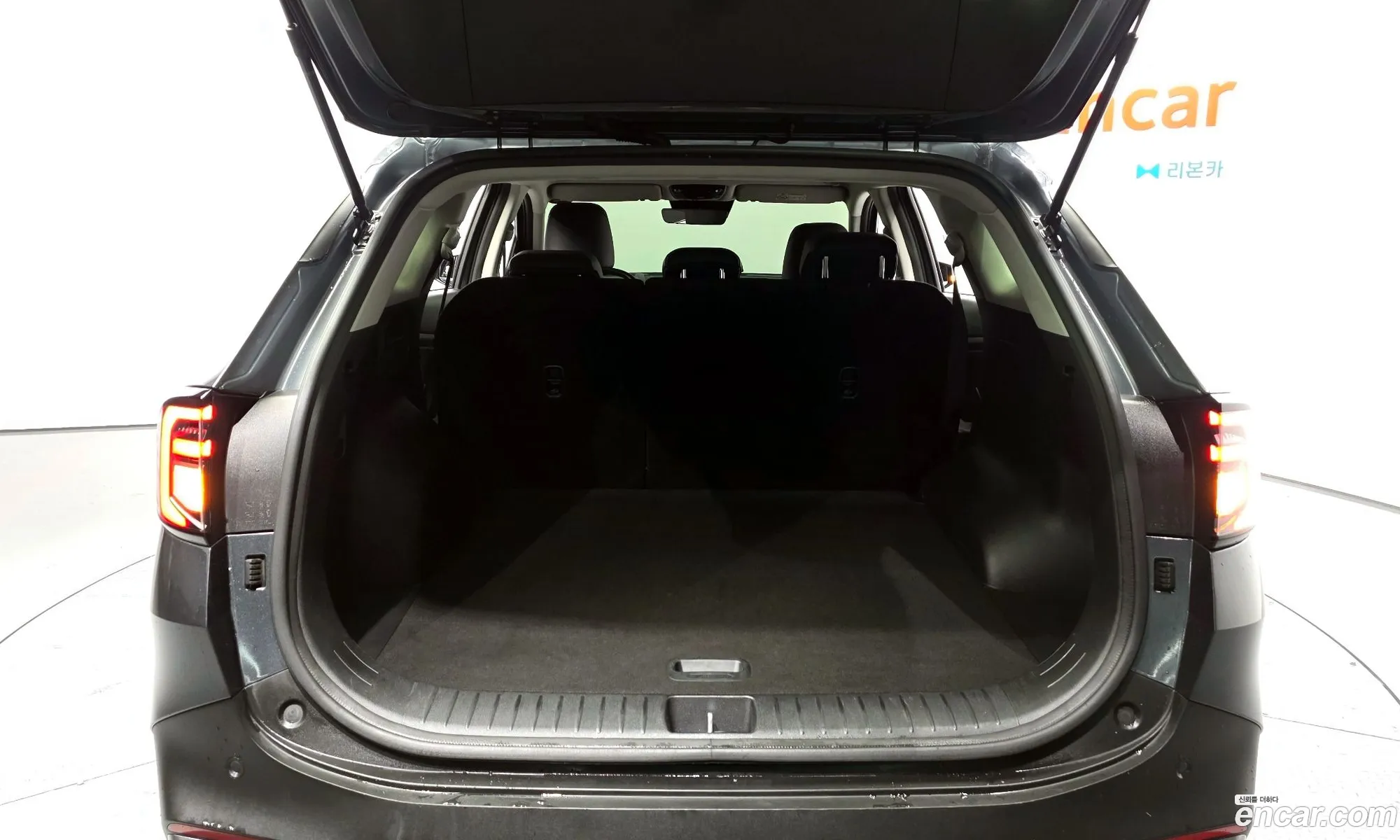 Kia Sportage Hybrid 2025 — 3