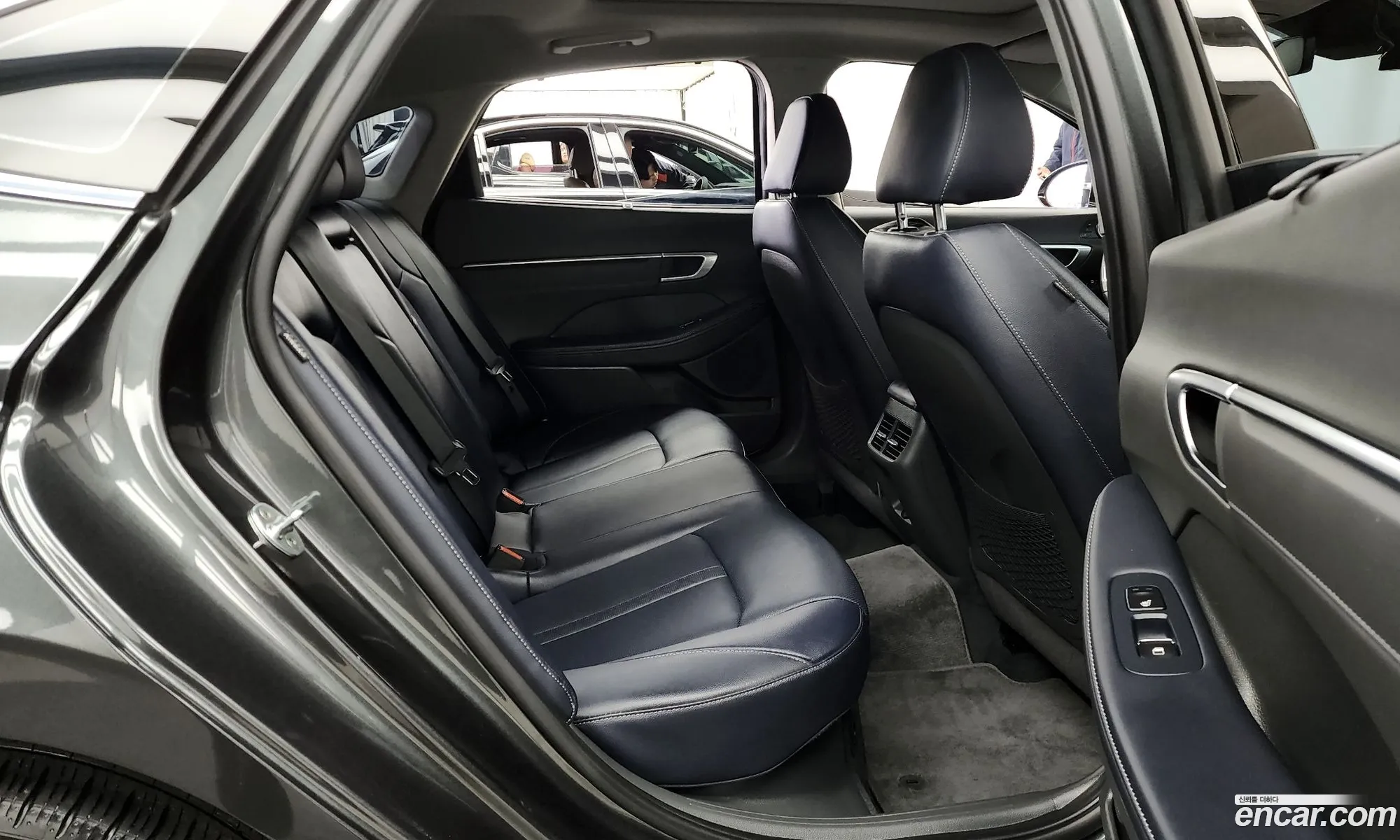 Hyundai Sonata Hybrid 2022 — 15