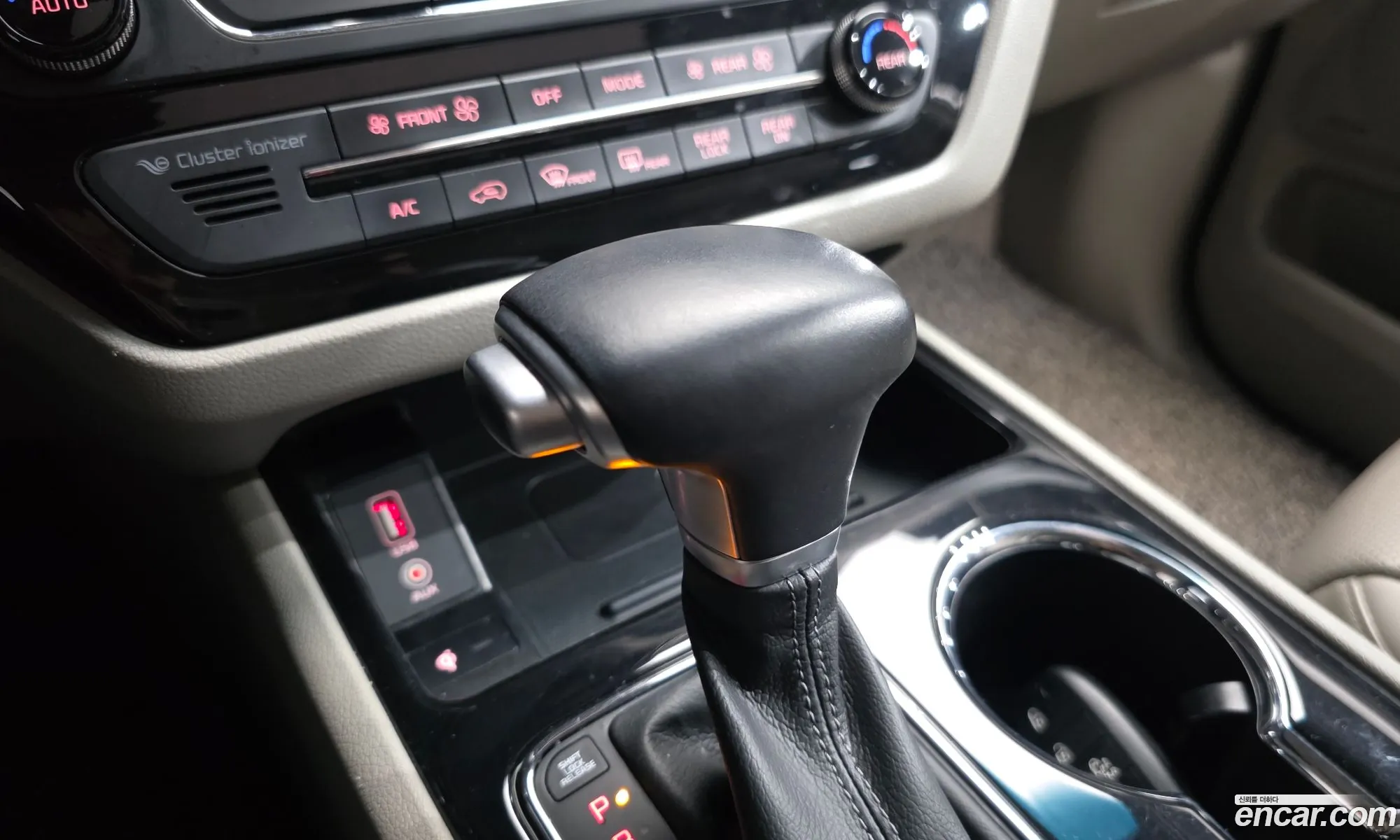 Kia Carnival 2019 — 11