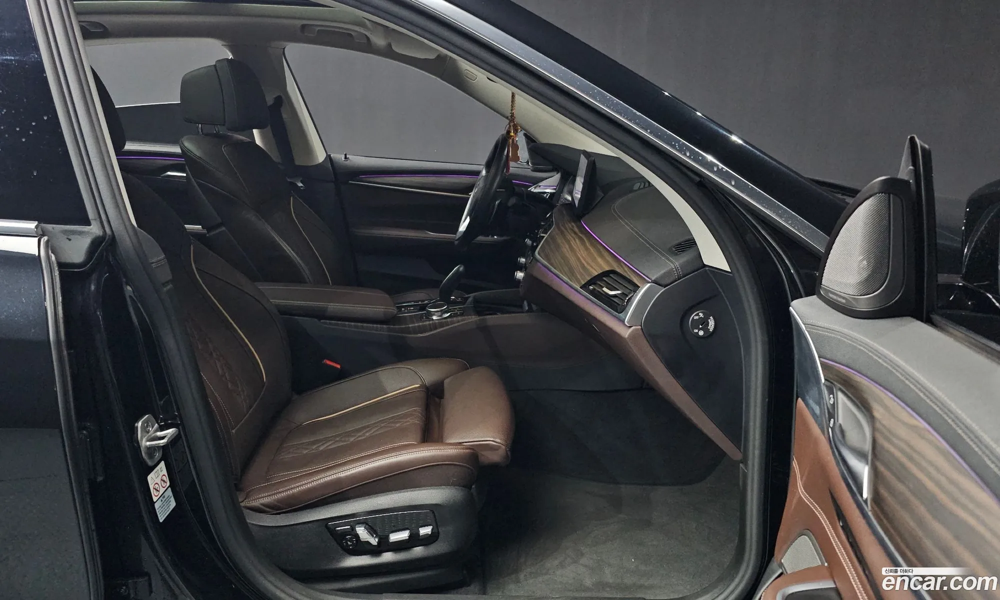BMW 6 Series GT 2023 — 3
