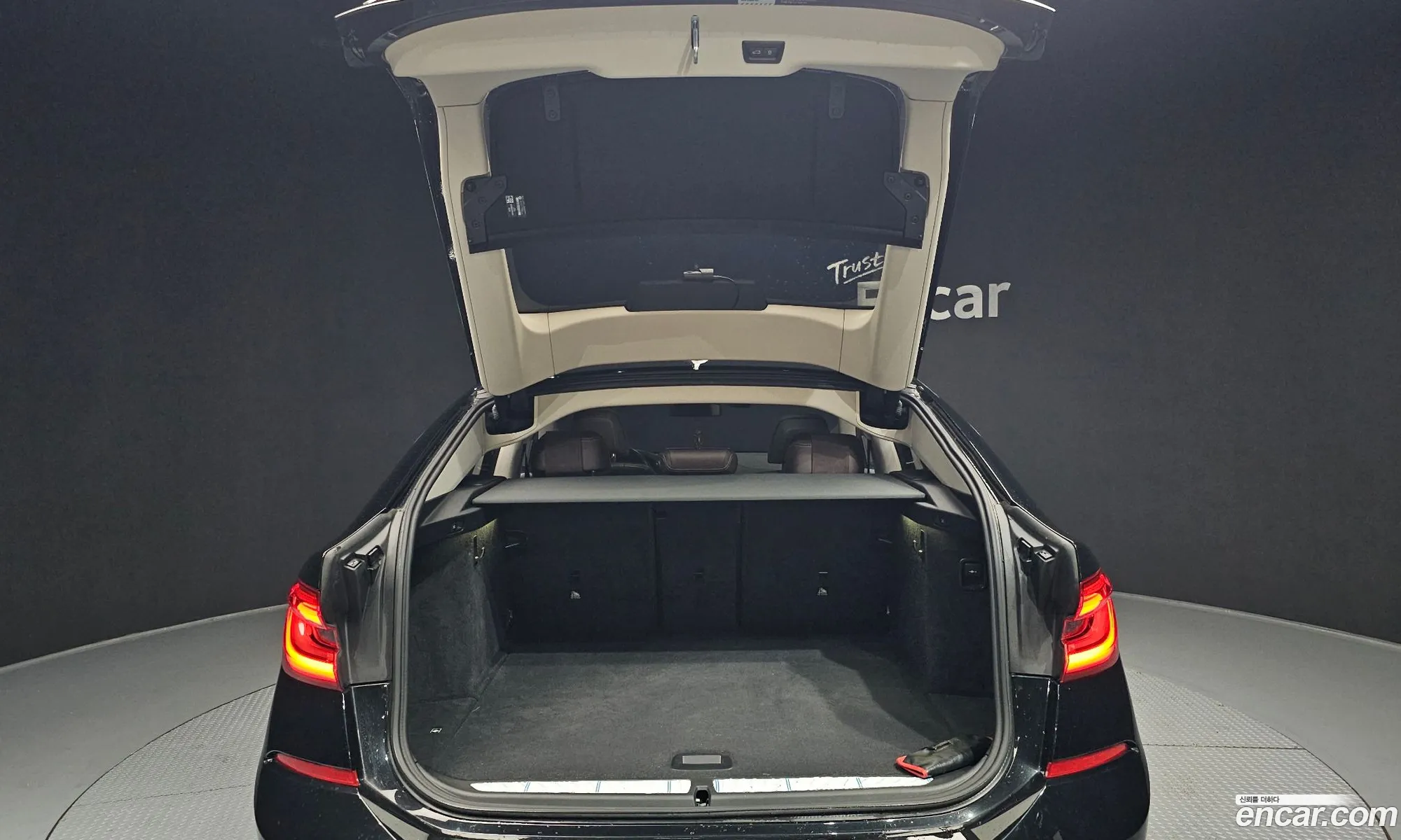 BMW 6 Series GT 2023 — 15