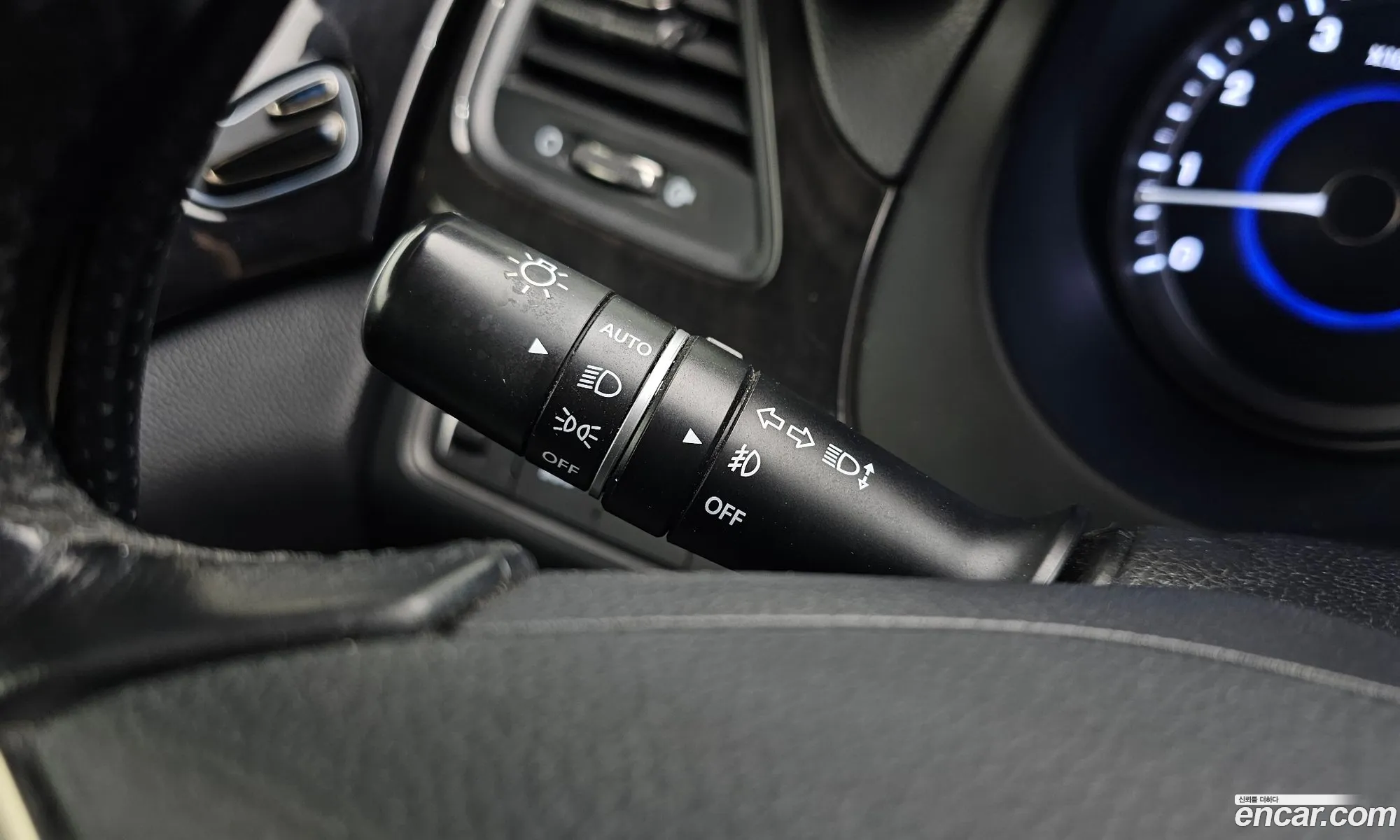Hyundai Grandeur HG 2012 — 18