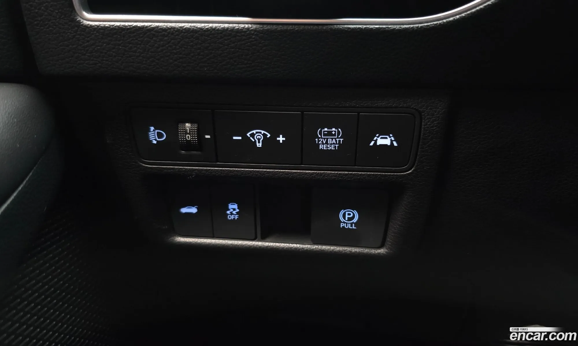 Hyundai Sonata Hybrid 2021 — 13