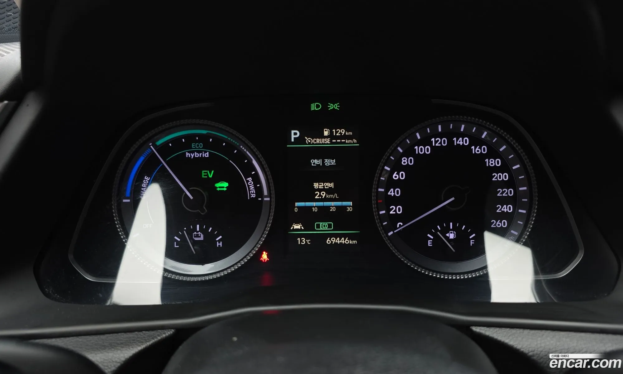 Hyundai Sonata Hybrid 2021 — 16