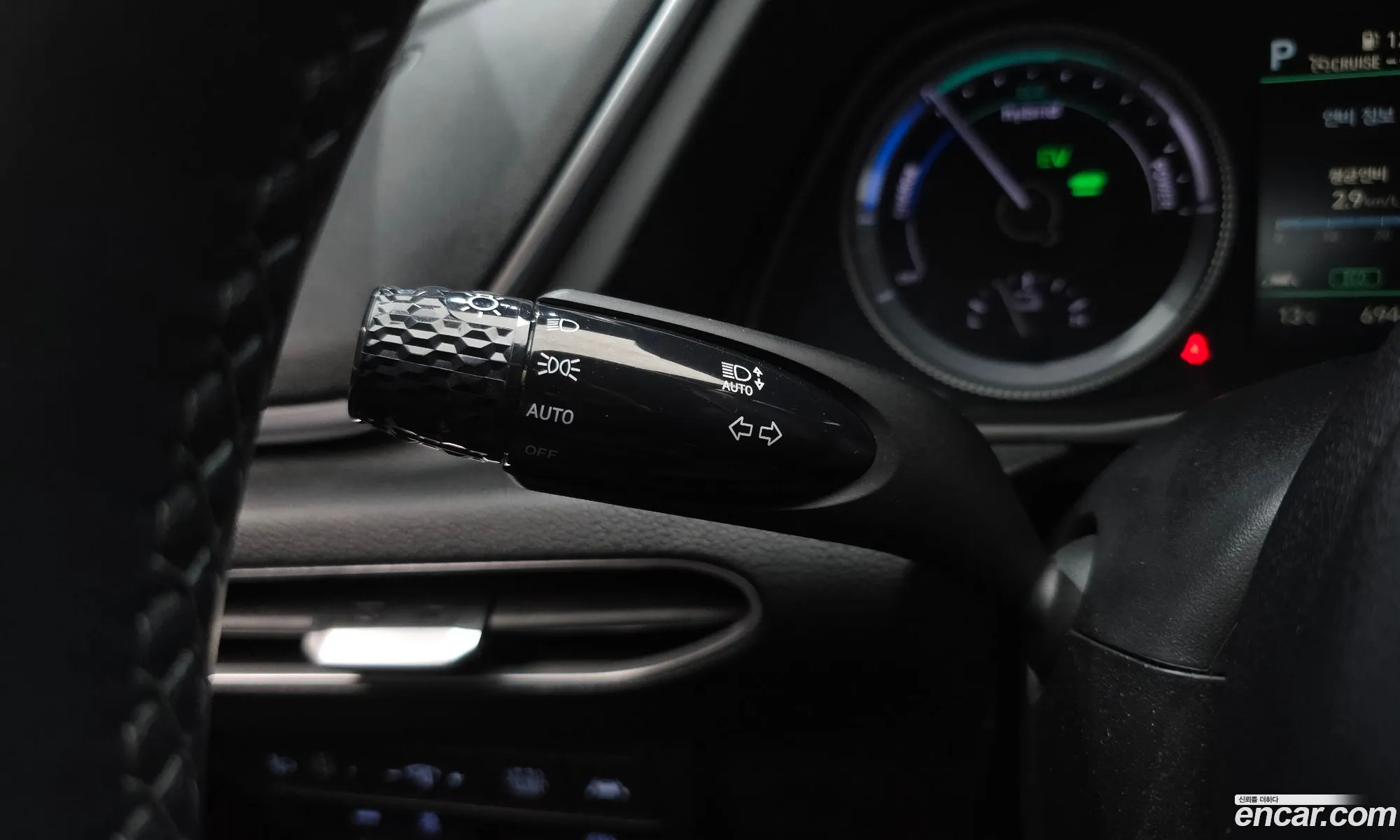 Hyundai Sonata Hybrid 2021 — 12