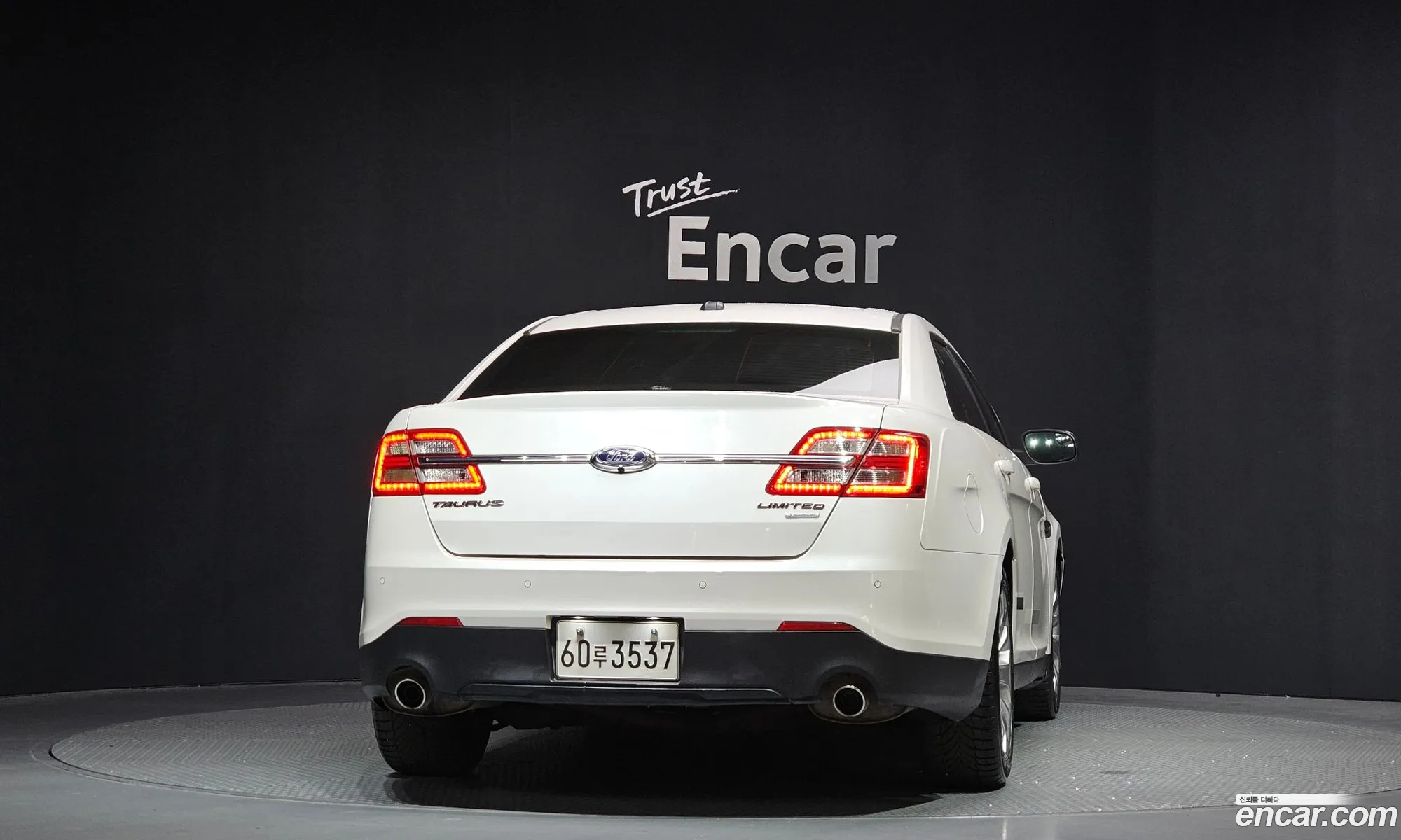 Ford Taurus 2014 1FAHP2F97EG151776 — 18