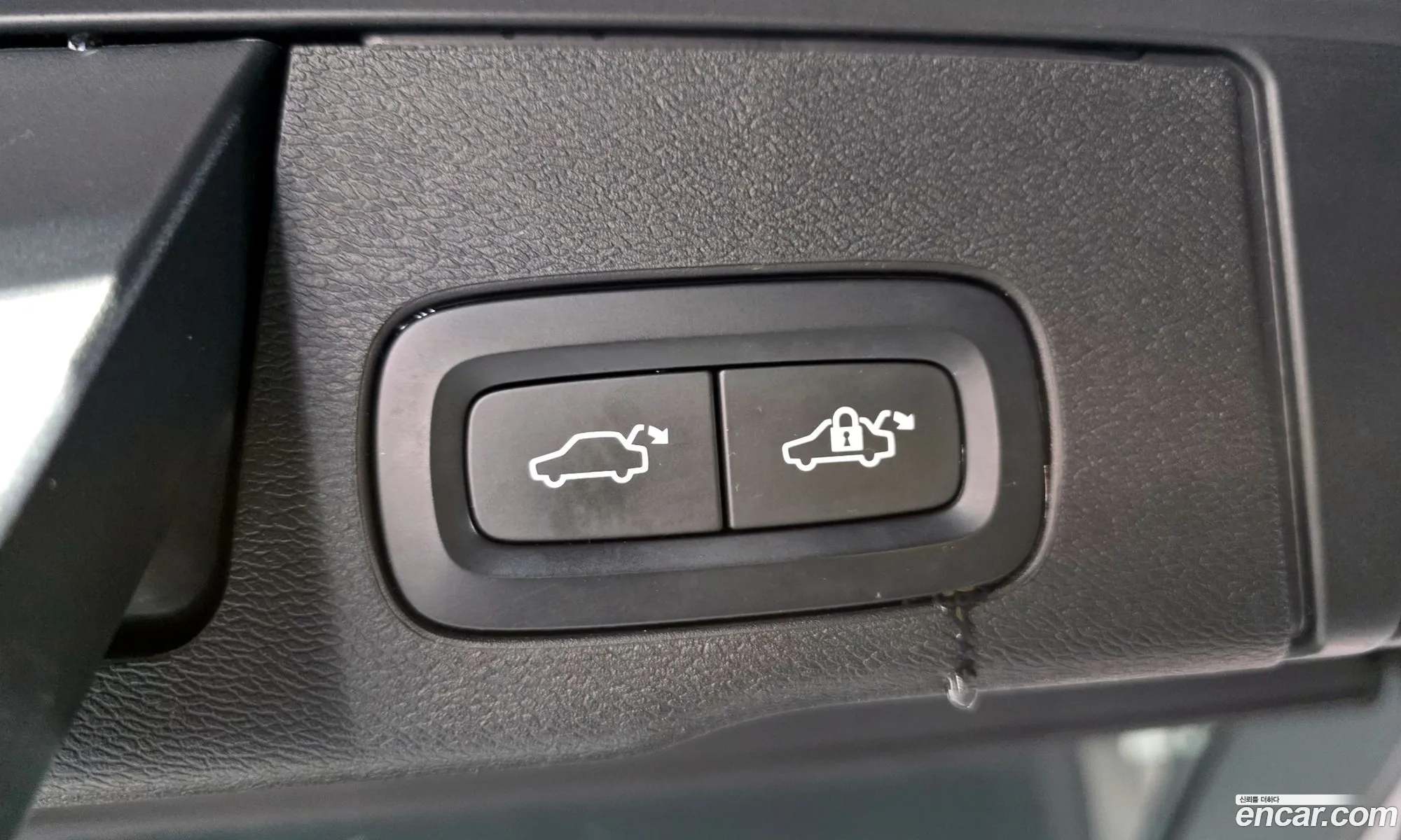 Volvo XC60 2020 YV1UZA22CL1584465 — 15