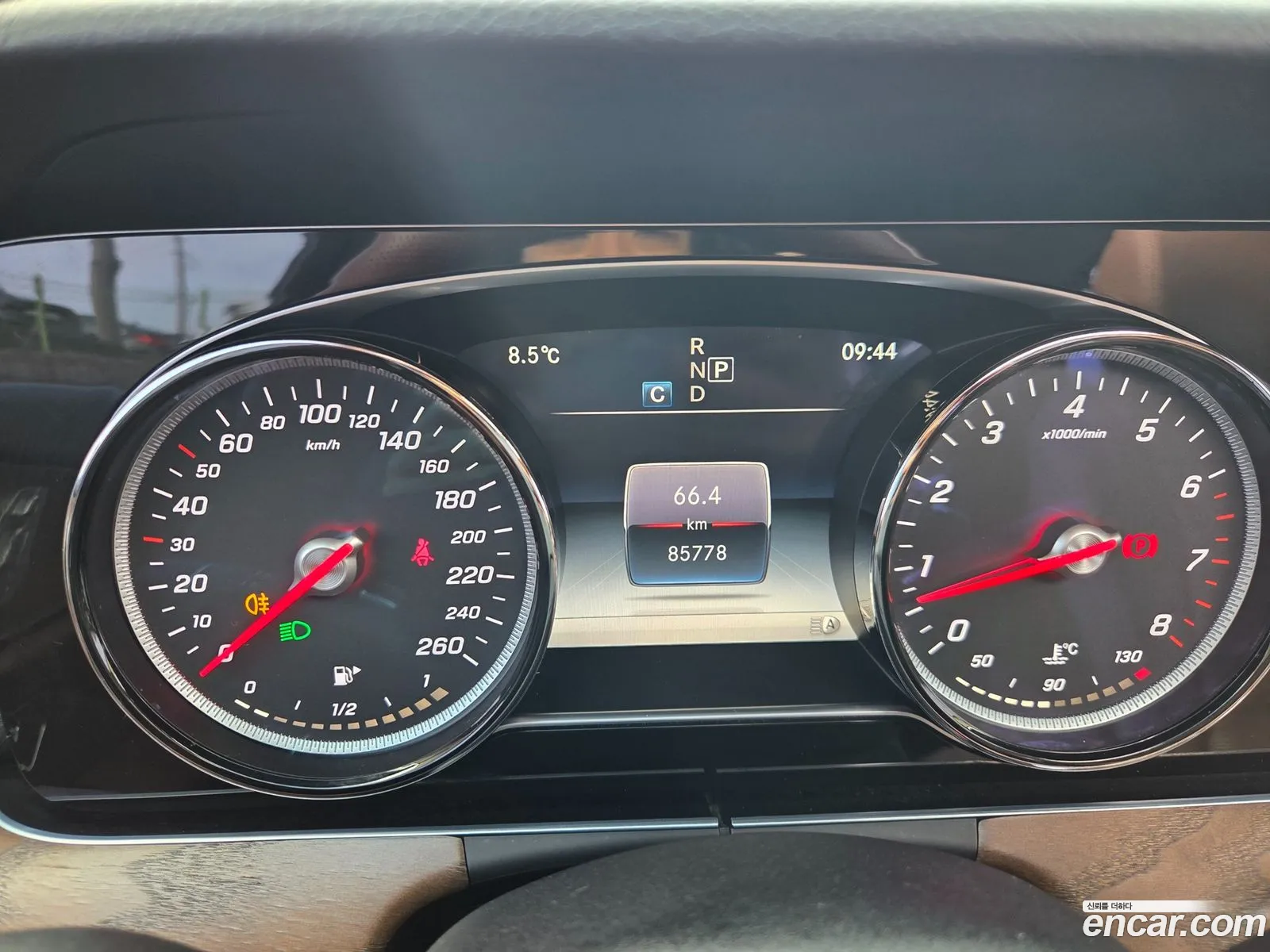Mercedes-Benz E-Class W213 2018 — 13
