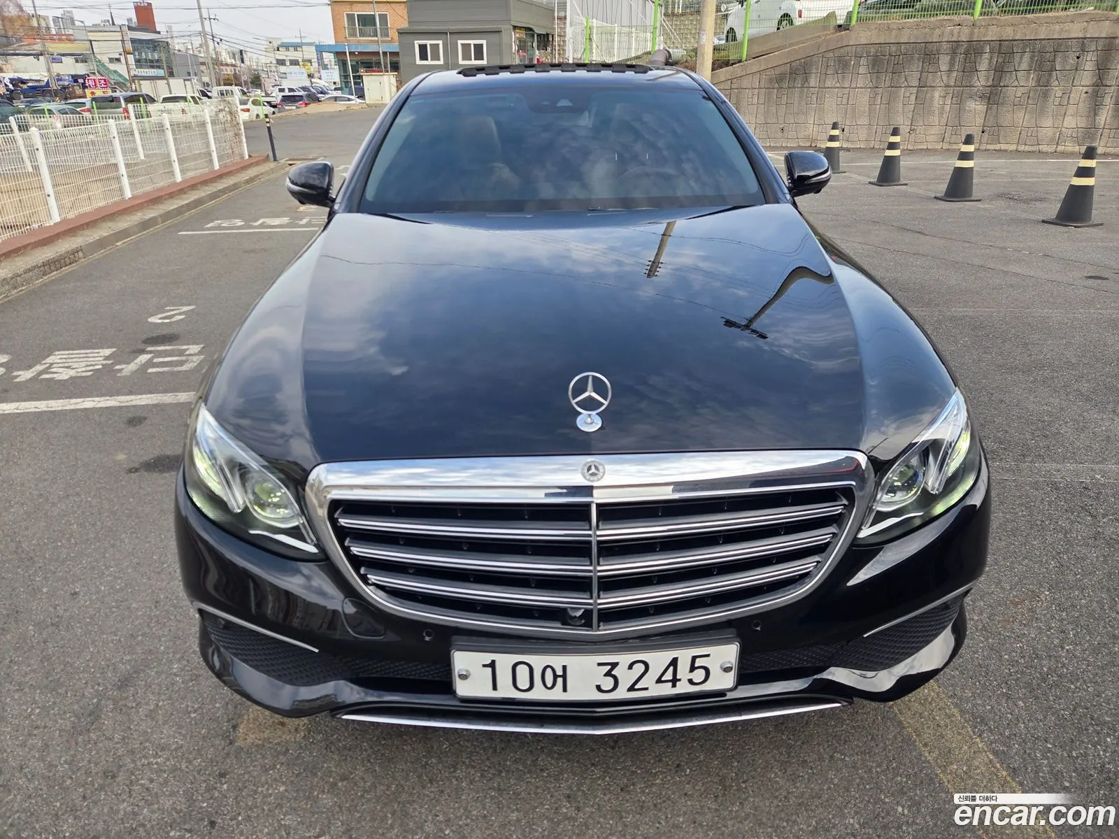 Mercedes-Benz E-Class W213 2018 — 15