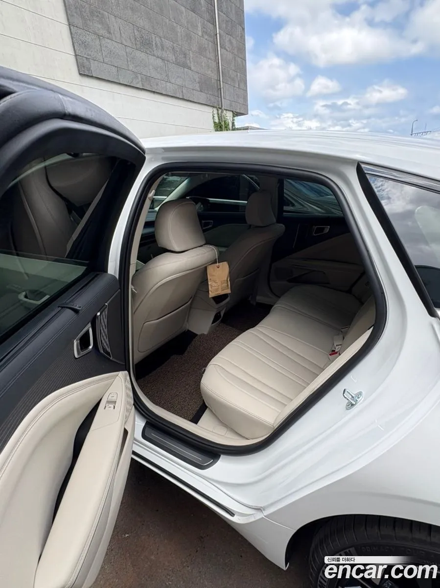 Kia K8 2025 — 4