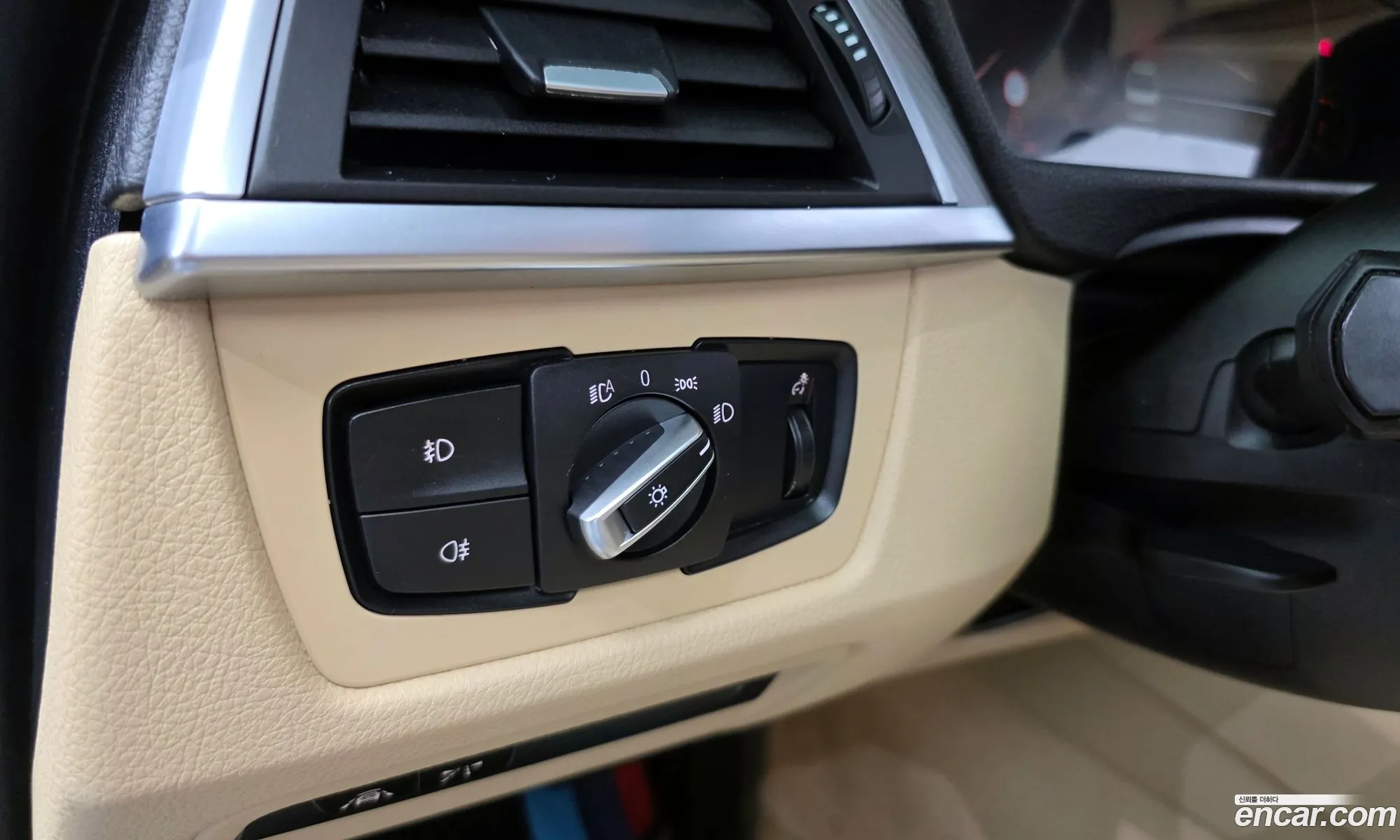 BMW 3 Series 2018 WBA8C5107J5L45937 — 7