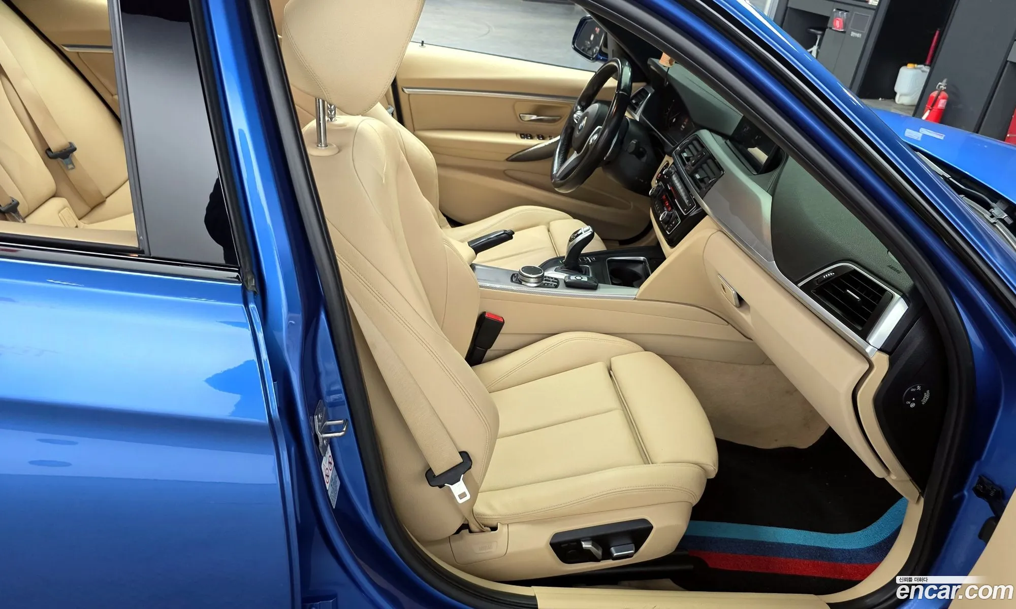 BMW 3 Series 2018 WBA8C5107J5L45937 — 10