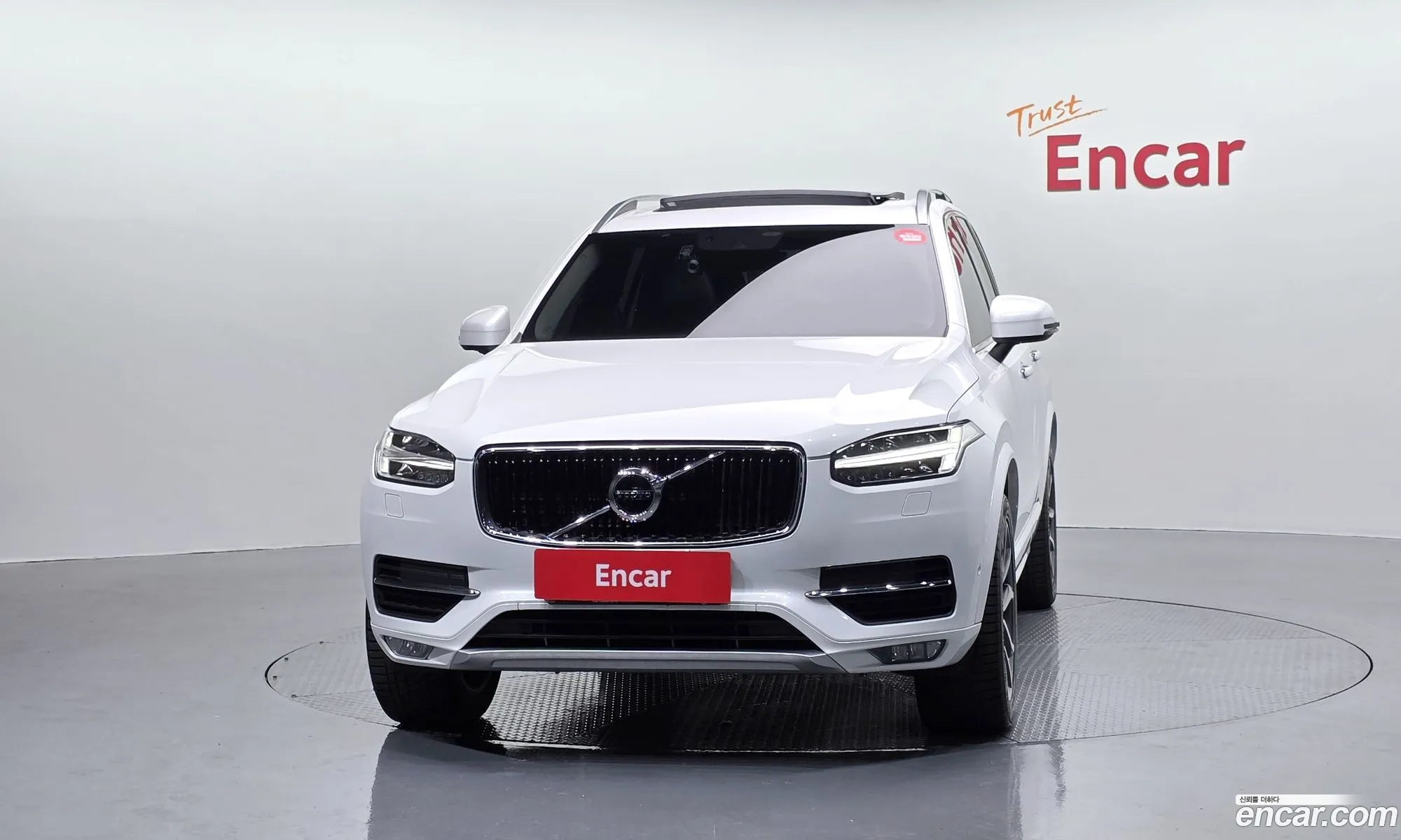 Volvo XC90 2019 YV1LF68TCK1451896 — 19