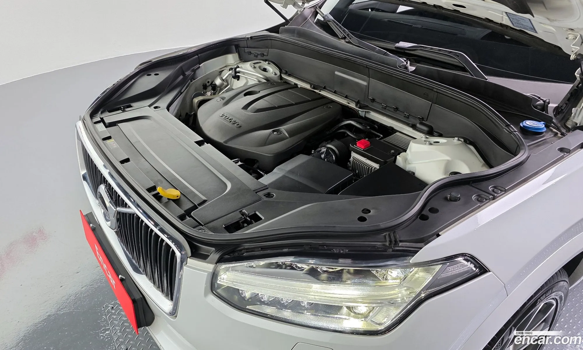 Volvo XC90 2019 YV1LF68TCK1451896 — 15