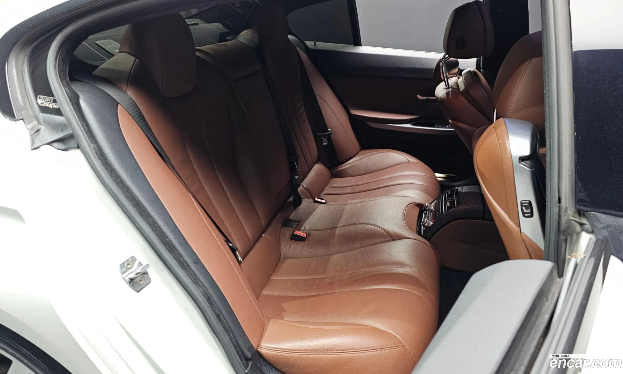 BMW 6 Series 2016 — 7
