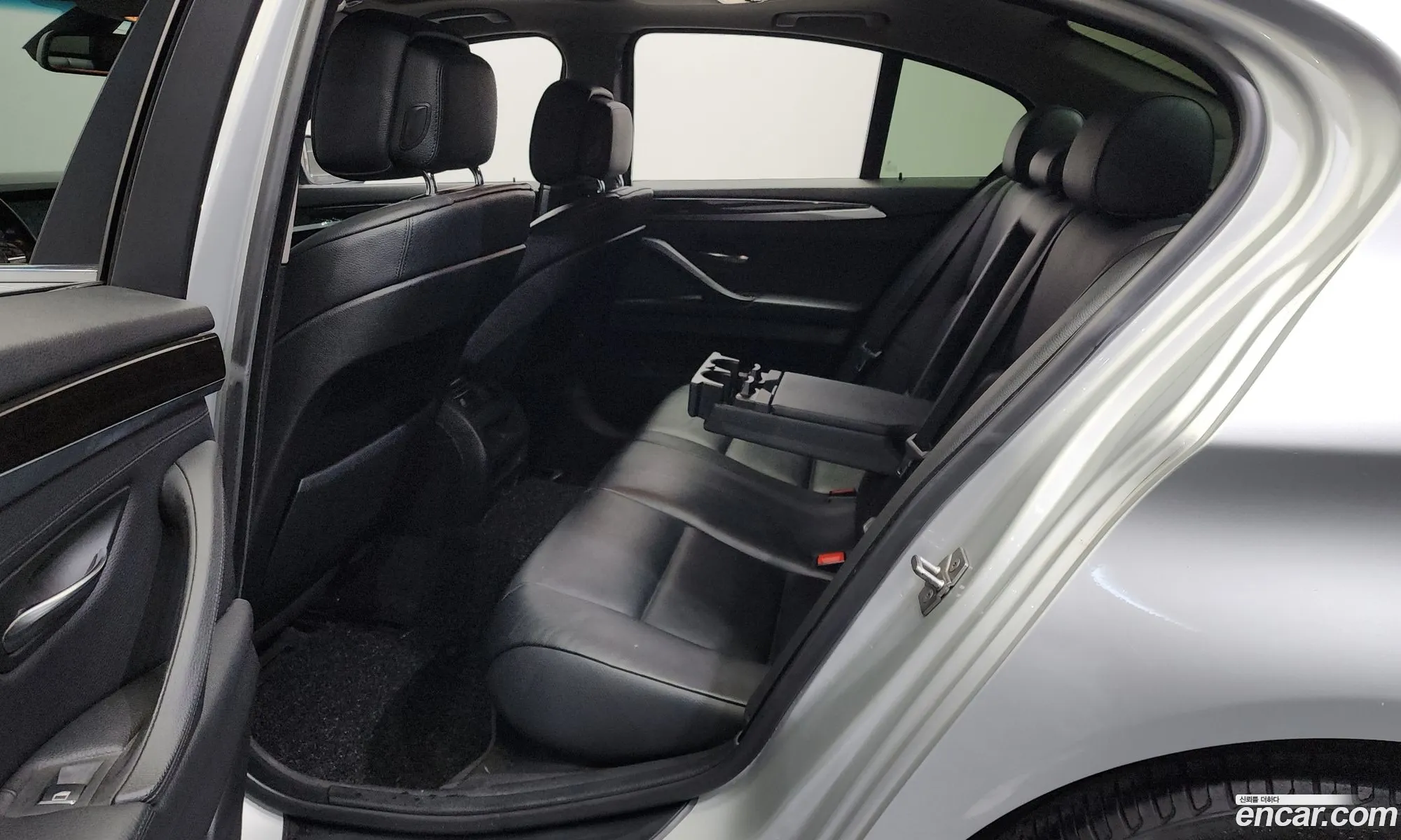 BMW 5 Series 2012 WBAFW1105CDX09482 — 13