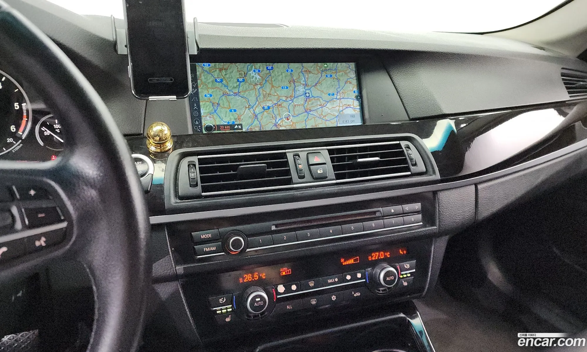BMW 5 Series 2012 WBAFW1105CDX09482 — 12