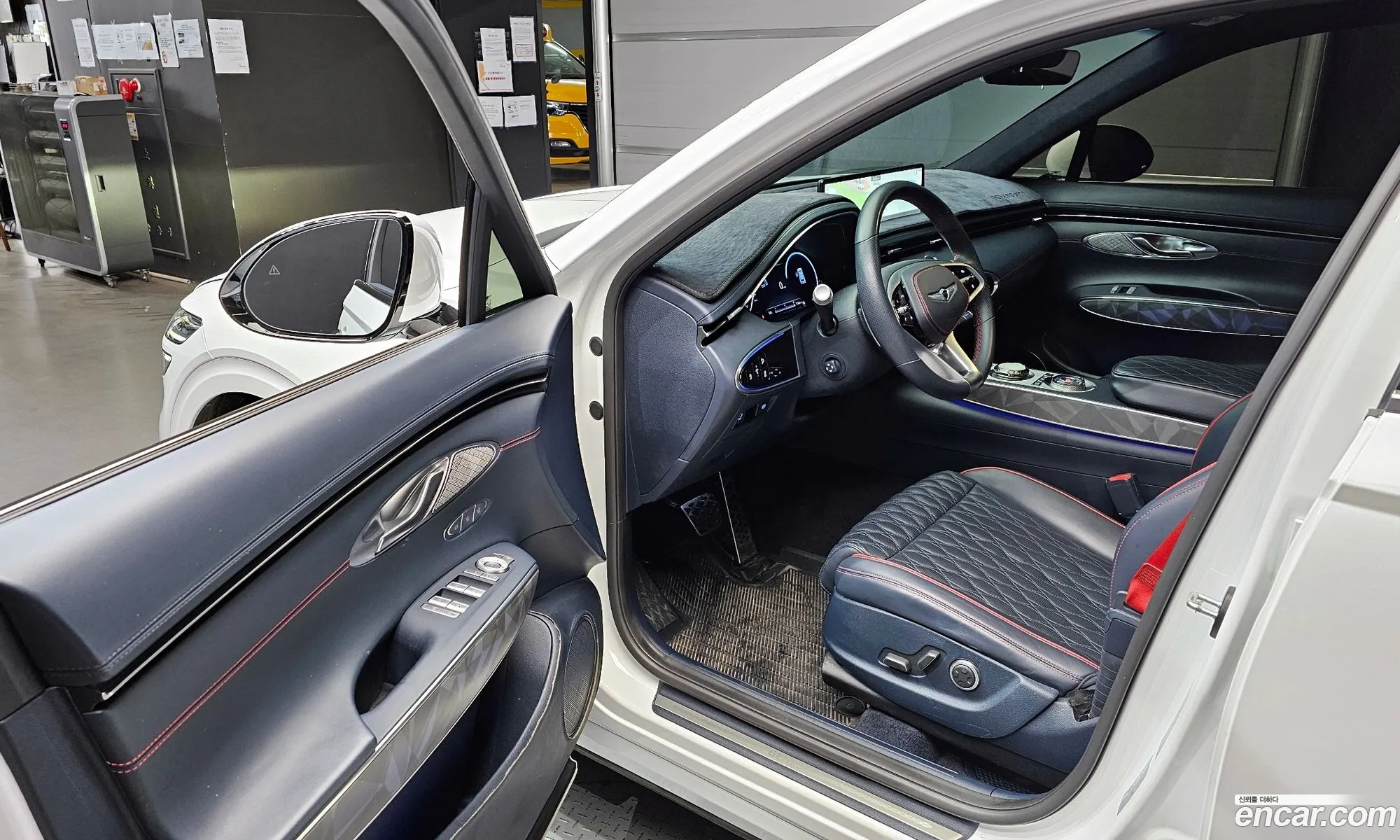 Genesis GV70 2021 — 15