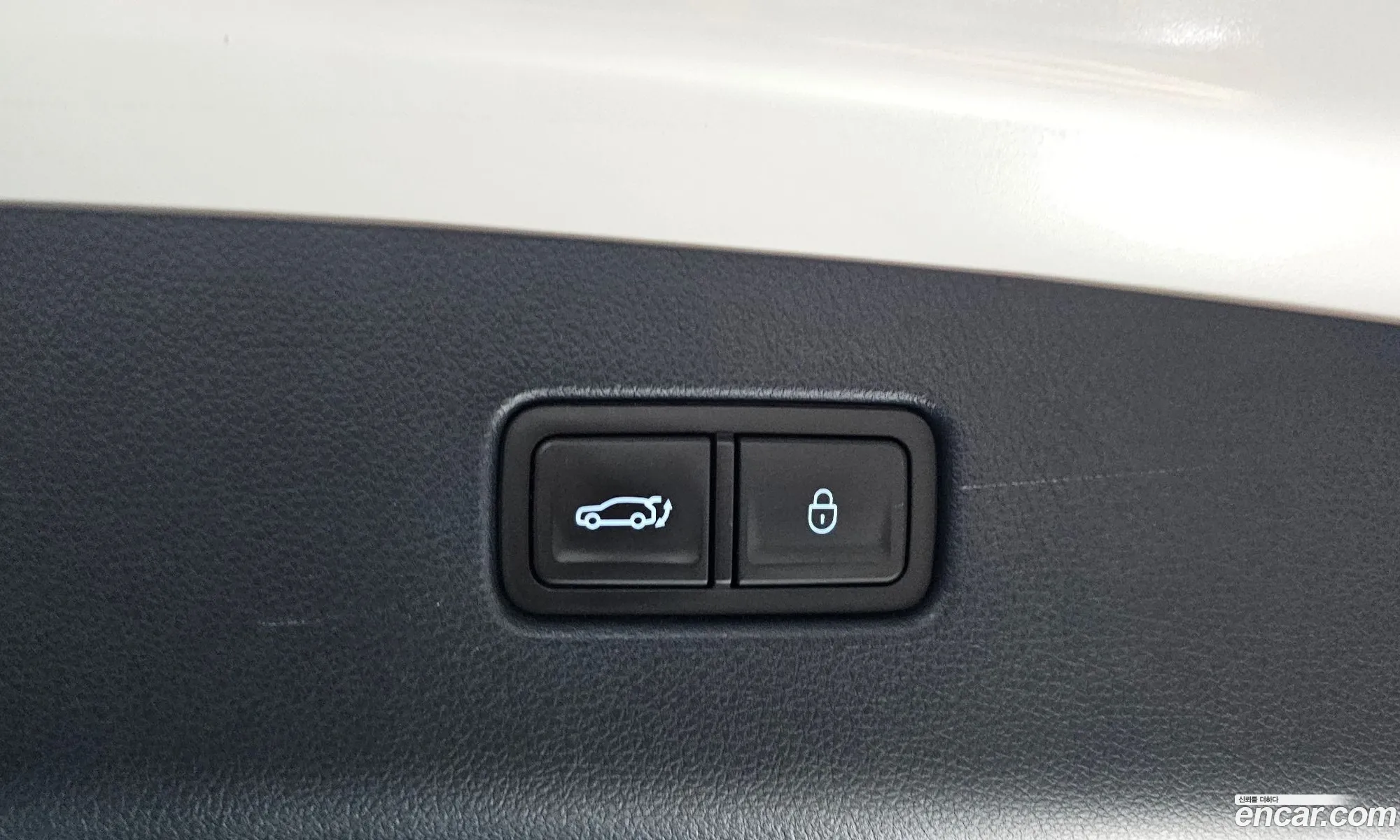 Genesis GV70 2021 — 16
