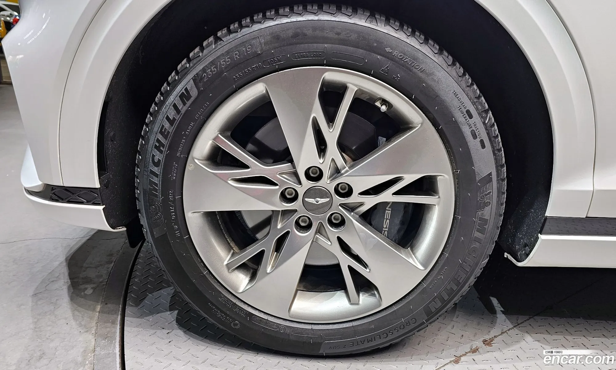 Genesis GV70 2021 — 10