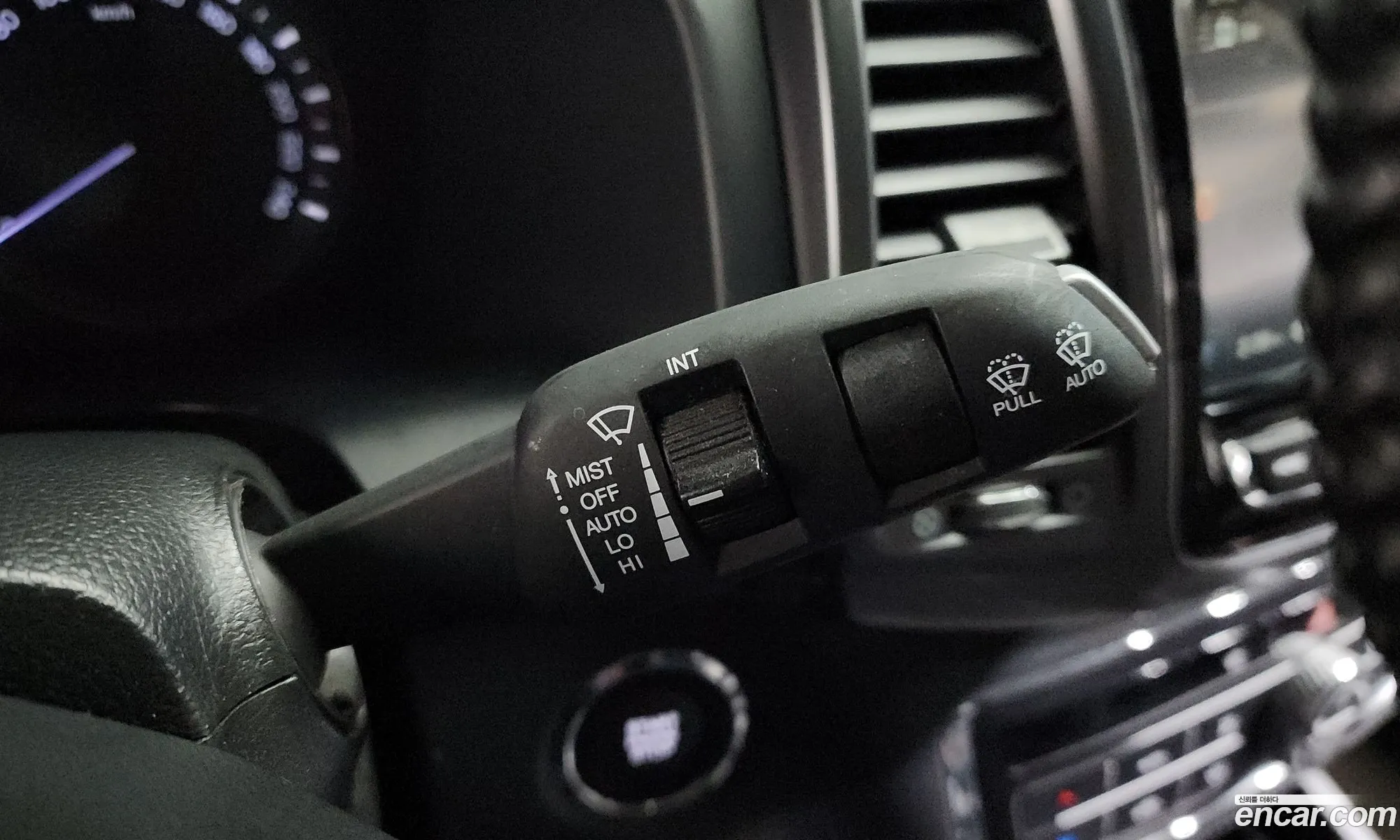 KG Mobility (SsangYong) Rexton Sports Khan 2021 — 10