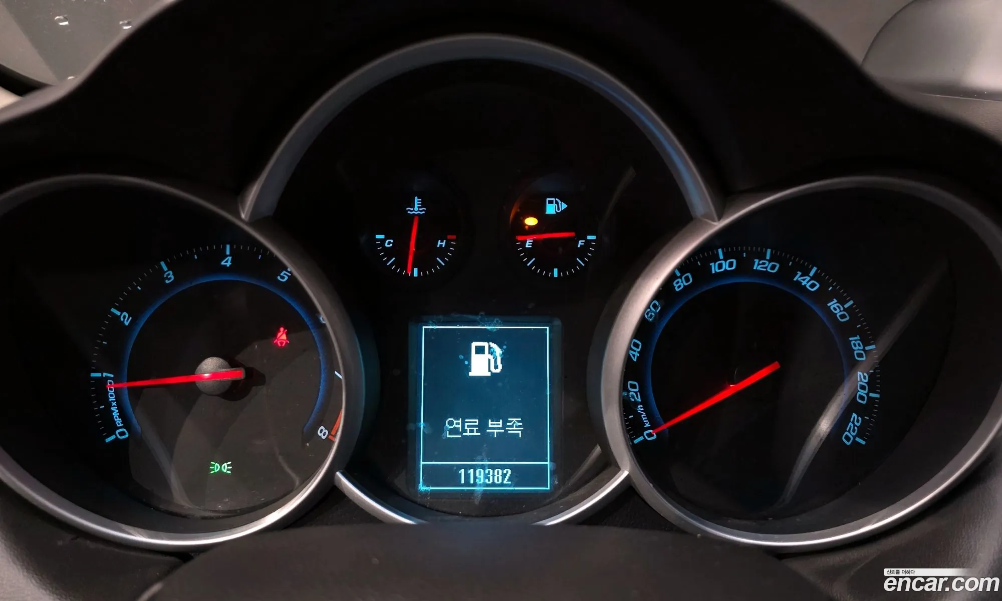 Chevrolet (GM Daewoo) Cruze 2011 — 8