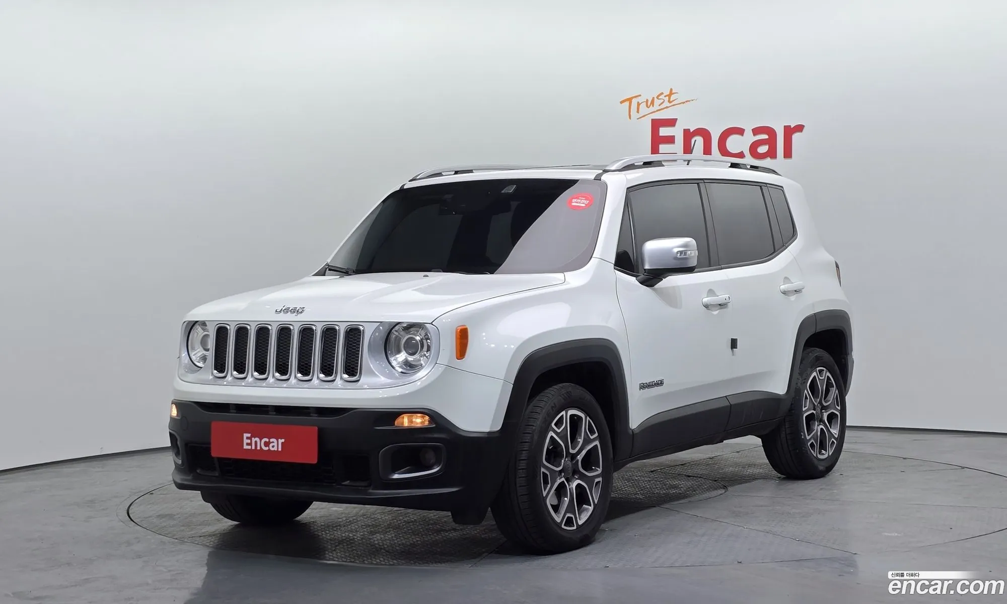 Jeep Renegade 2015 — 13