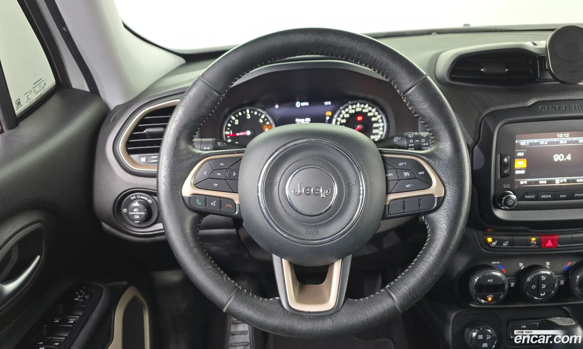 Jeep Renegade 2015 — 18