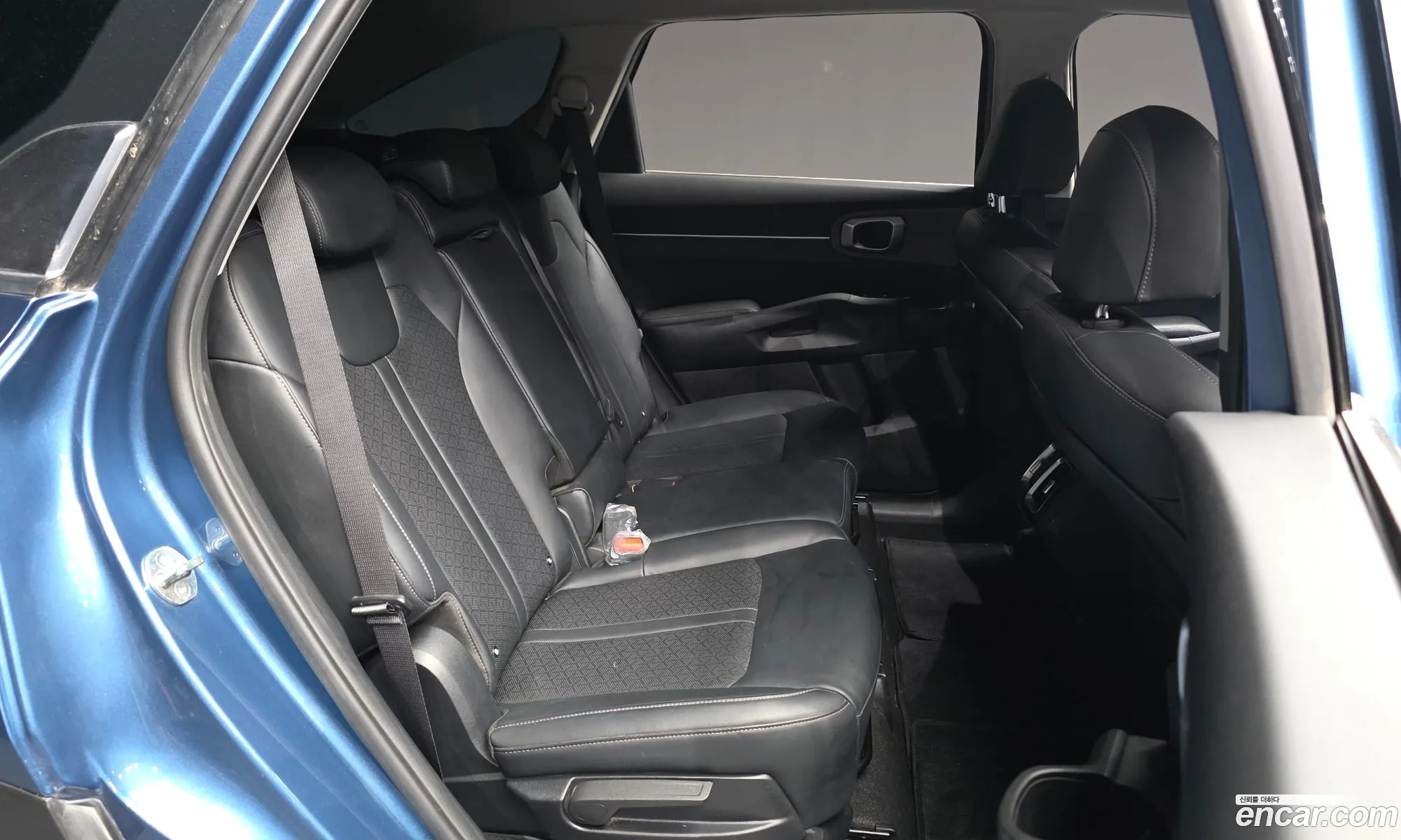 Kia Sorento 2023 — 10