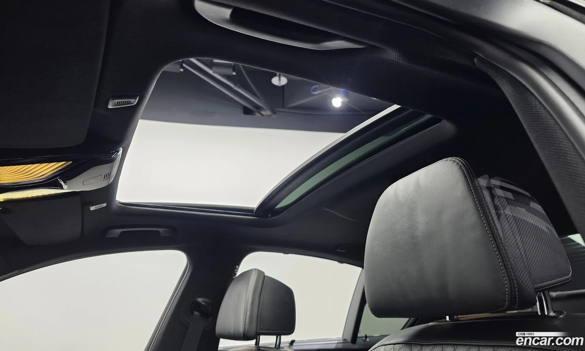 BMW 5 Series 2017 — 16