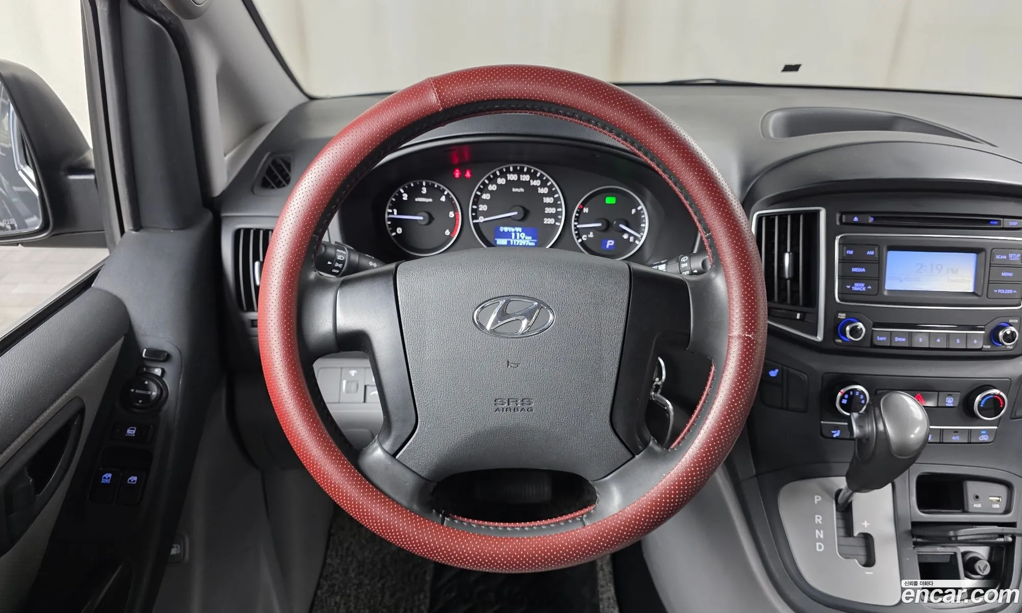 Hyundai Grand Starex 2018 — 20