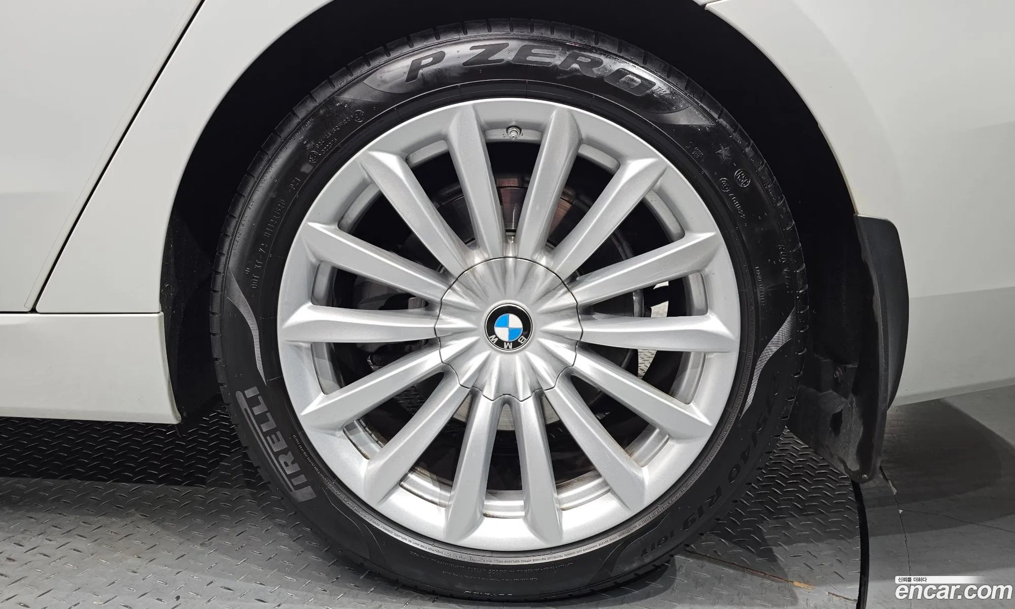 BMW 6 Series GT 2022 WBA61CC03NCJ93073 — 13