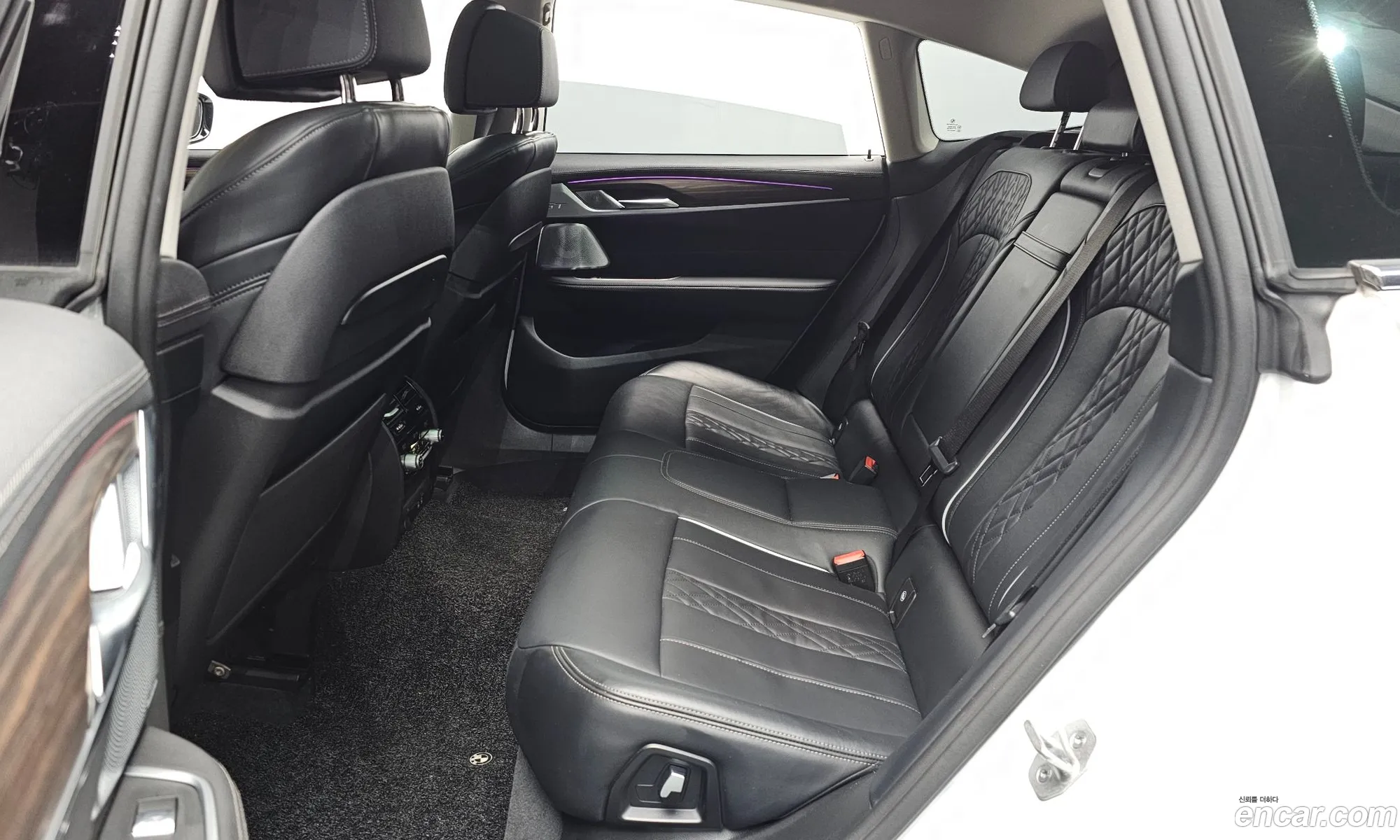 BMW 6 Series GT 2022 WBA61CC03NCJ93073 — 4