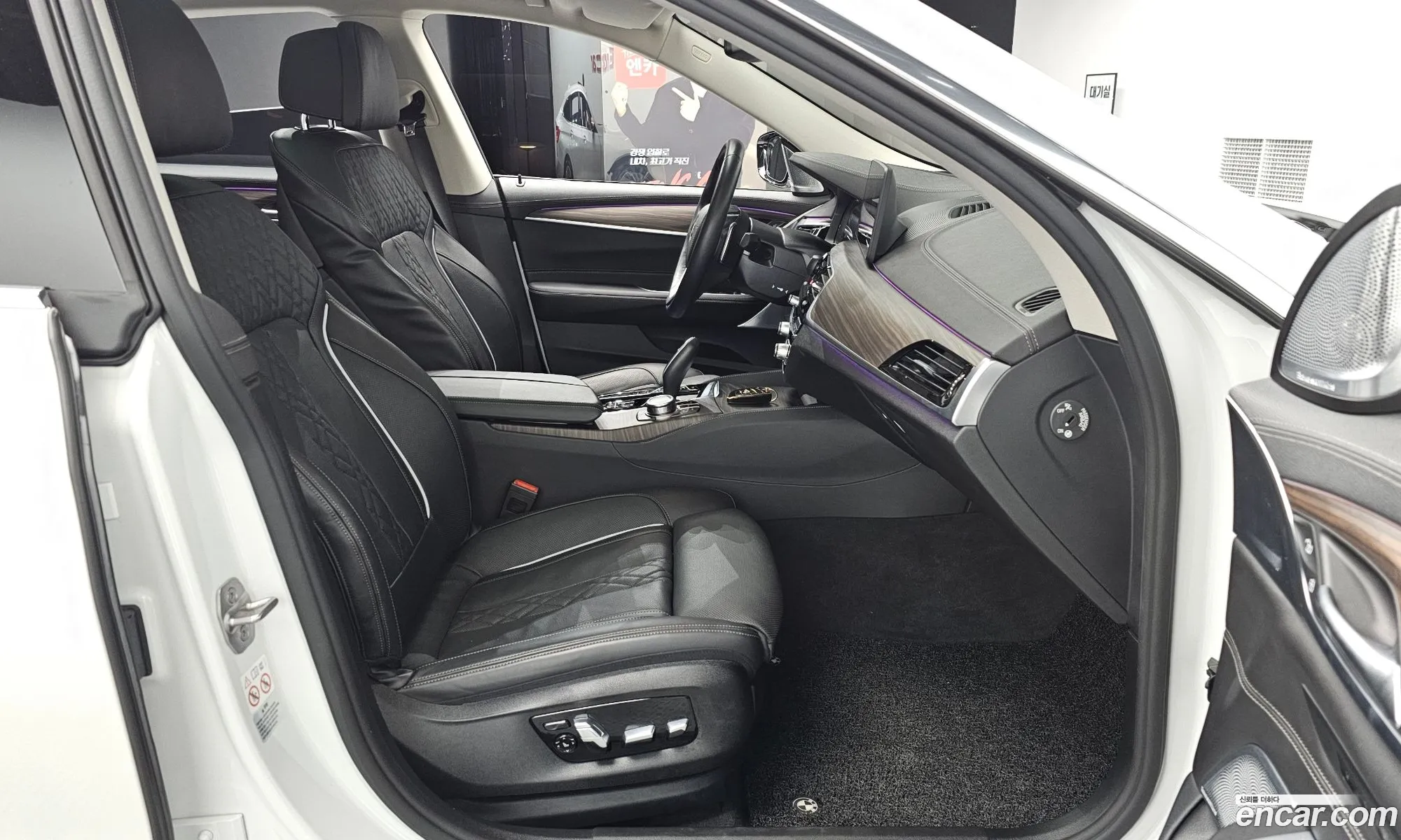 BMW 6 Series GT 2022 WBA61CC03NCJ93073 — 15
