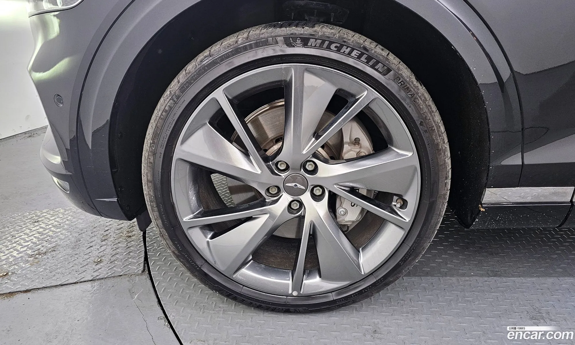 Genesis GV70 2022 — 17