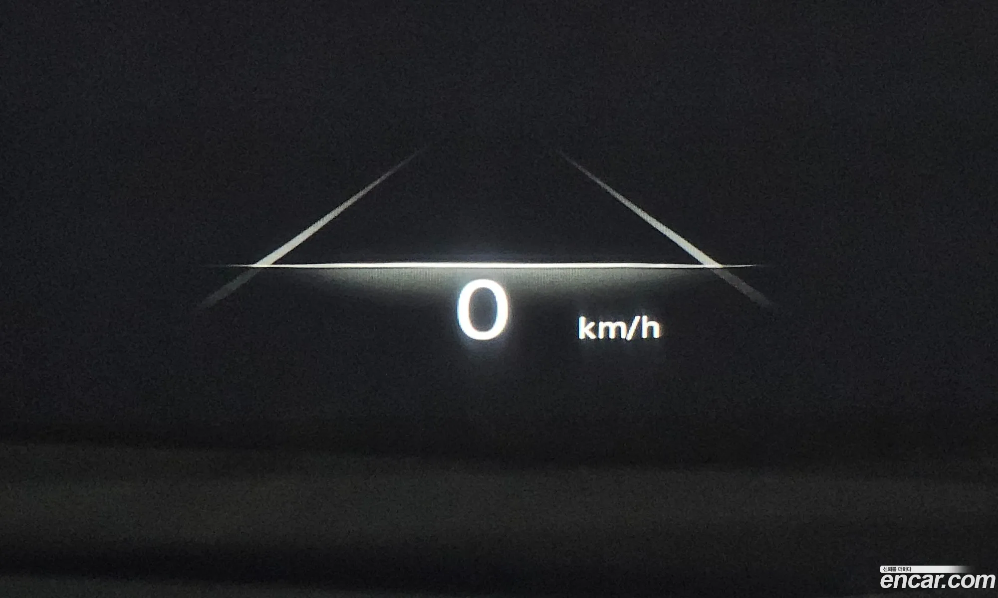 Genesis GV70 2022 — 12