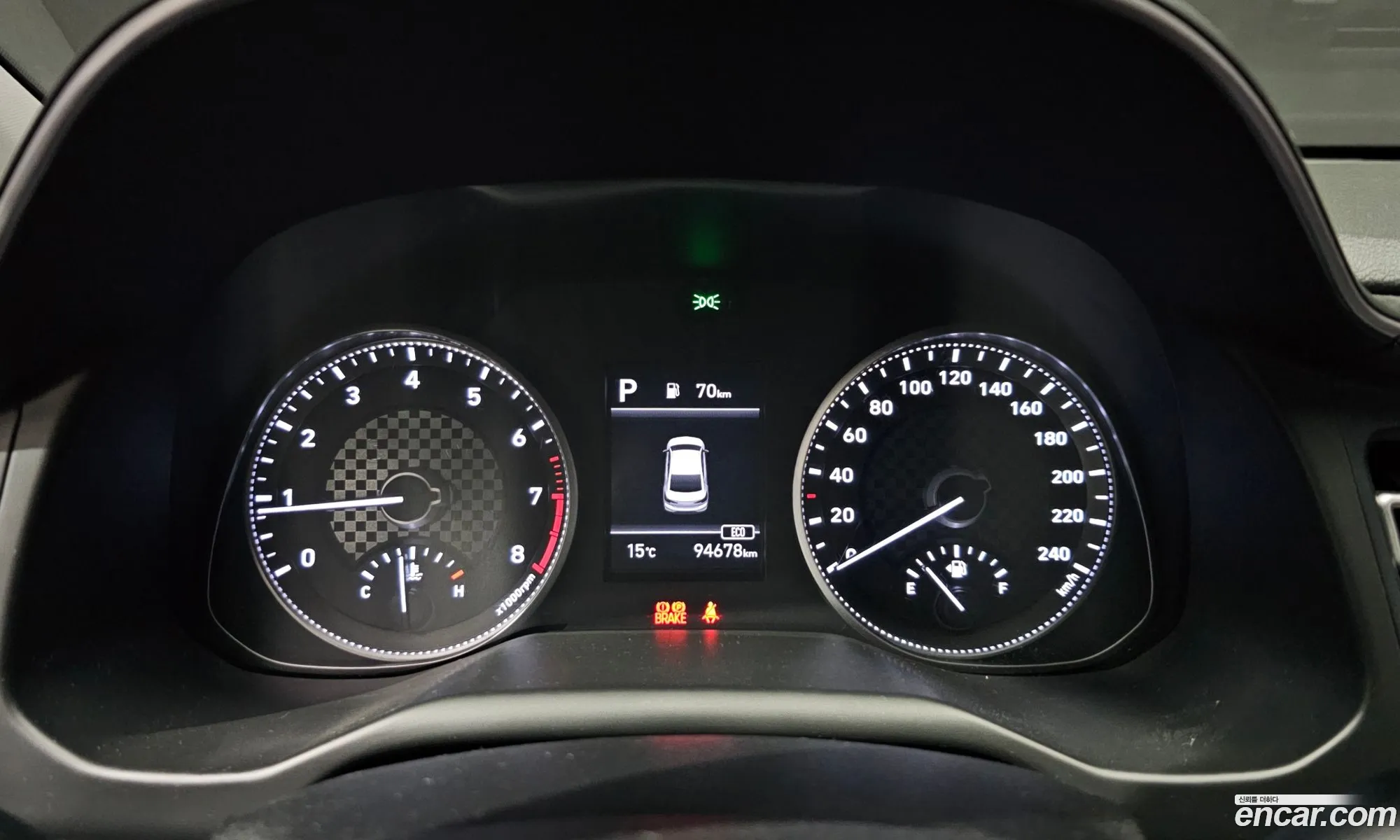 Hyundai Elantra AD 2020 — 13