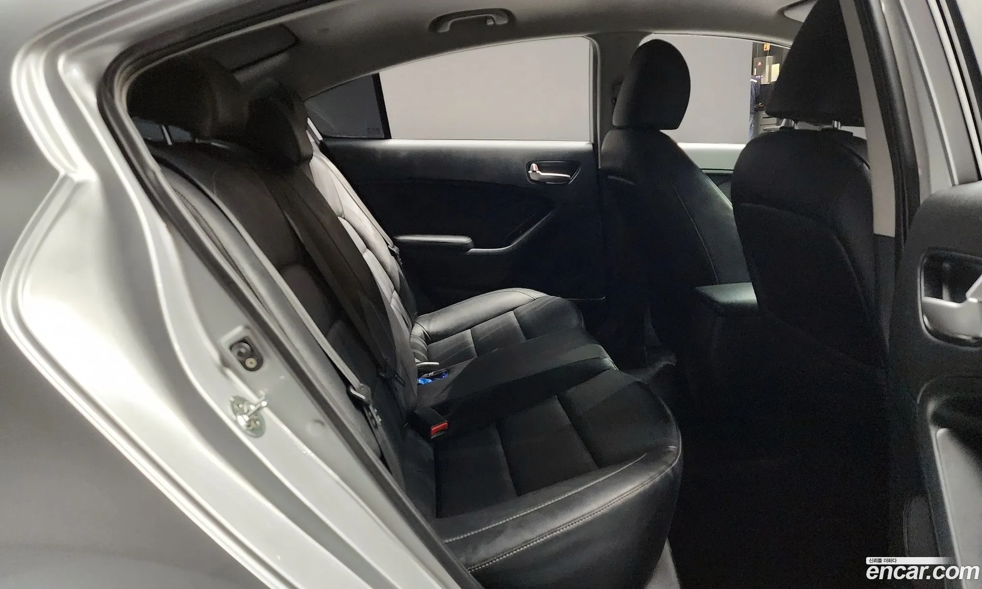Kia K3 2016 — 5