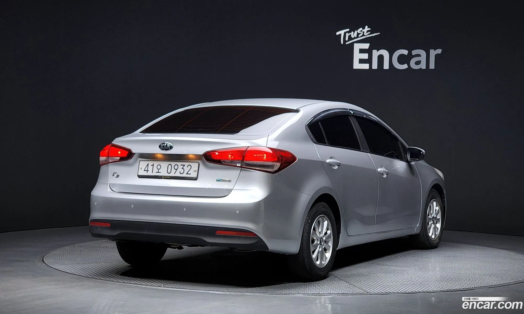 Kia K3 2016 — 10