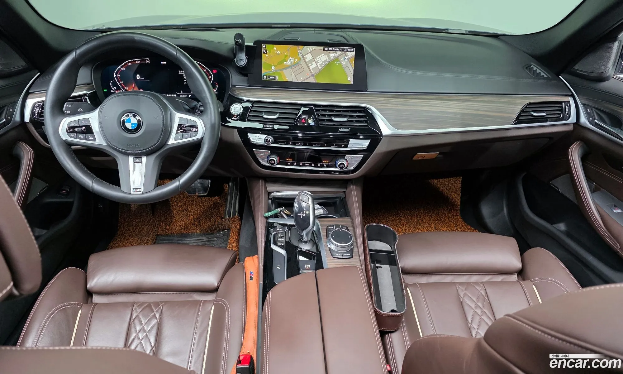 BMW 5 Series 2020 — 10