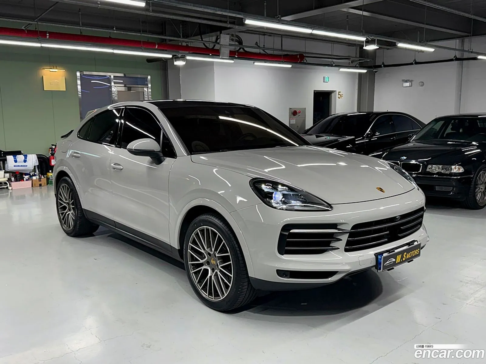 Porsche Cayenne 2022 — 4