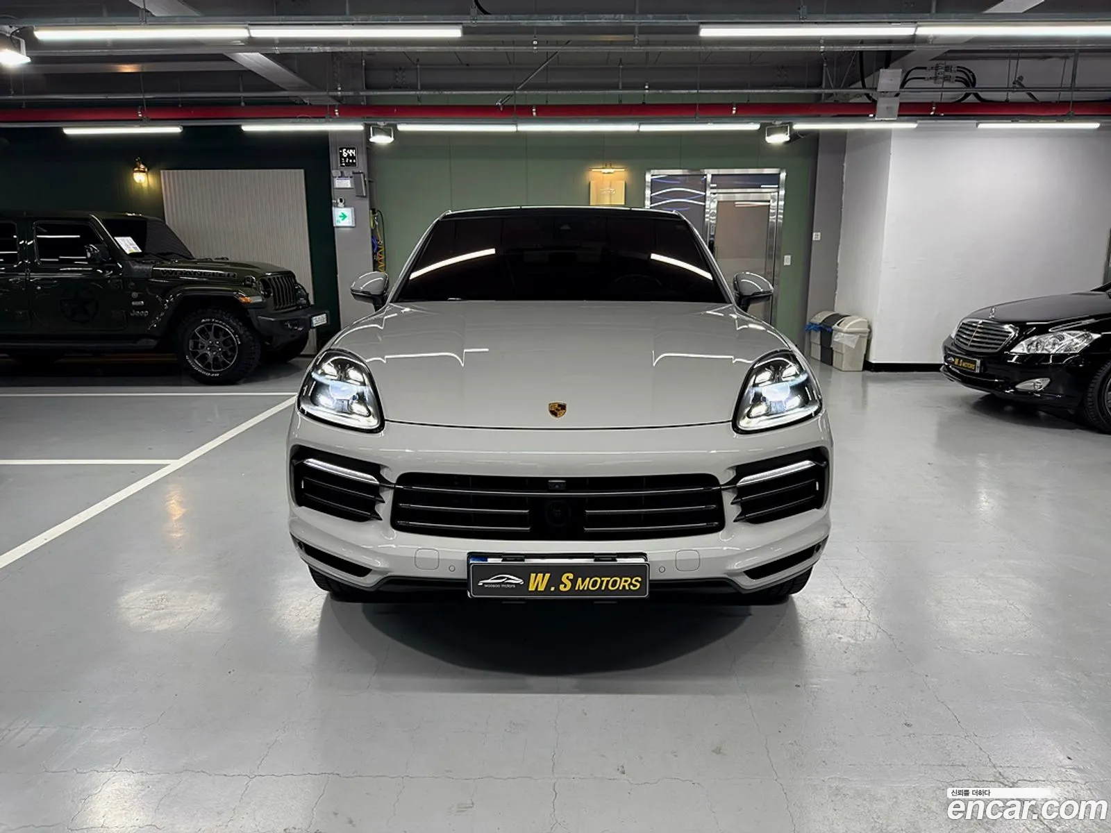 Porsche Cayenne 2022 — 2