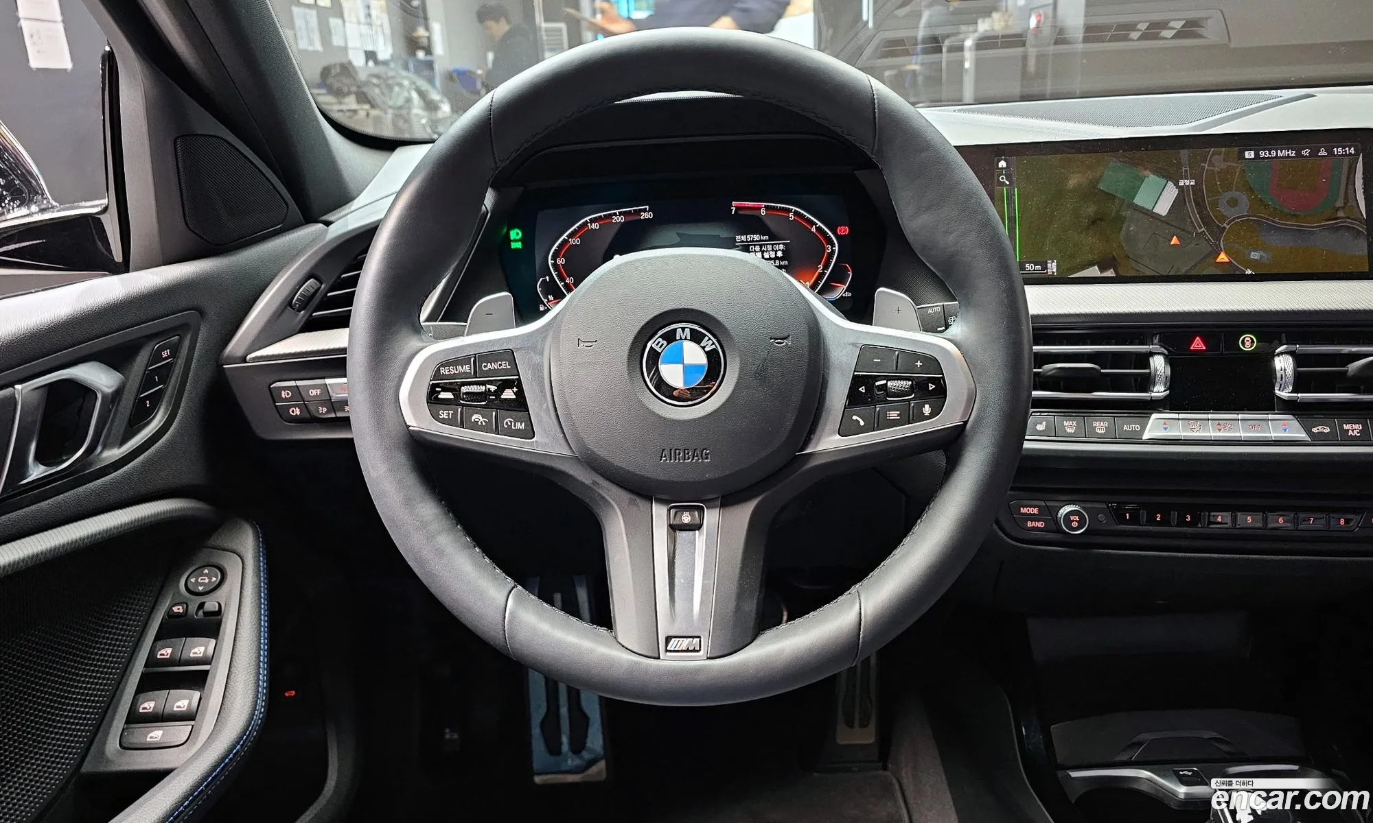 BMW 1 Series 2024 — 9