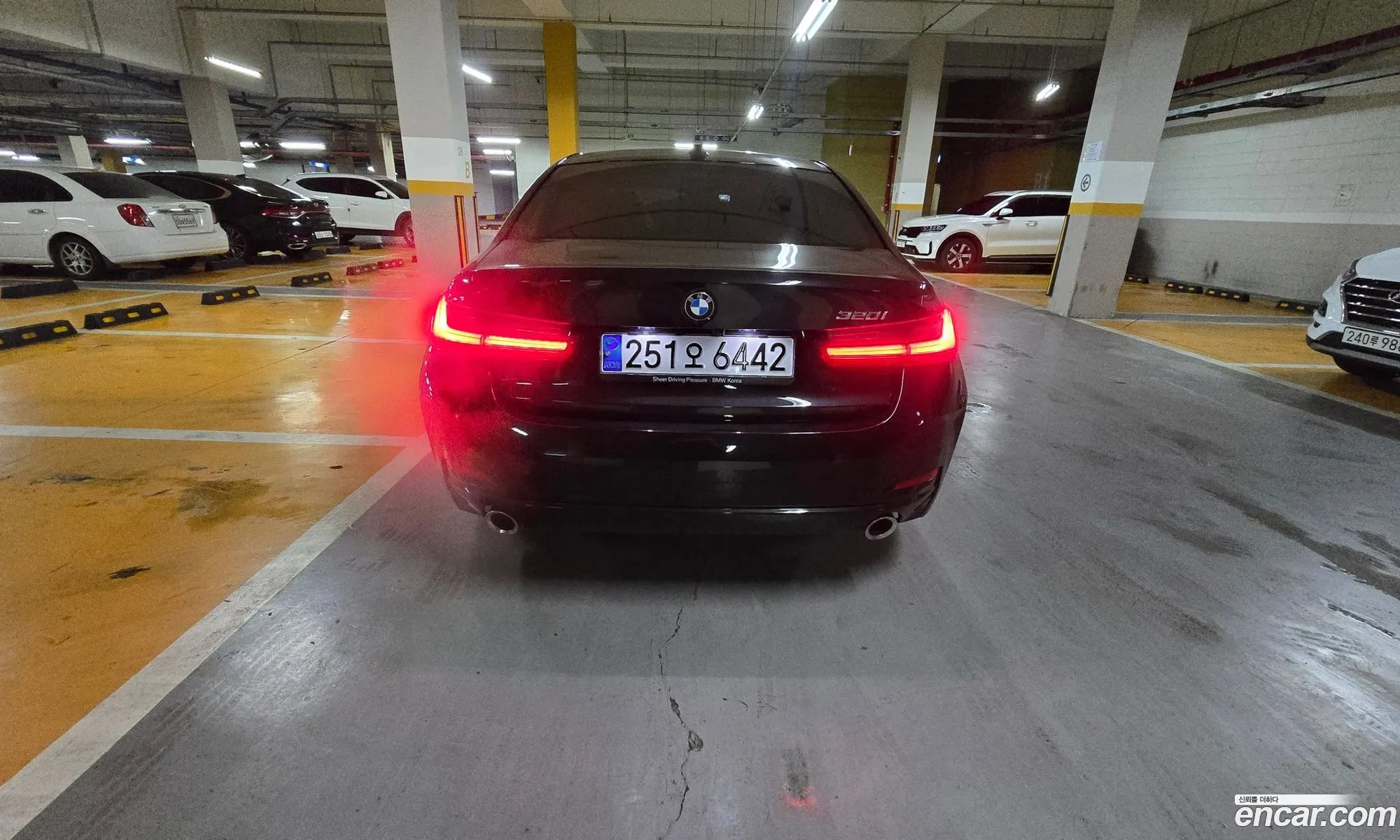 BMW 3 Series 2023 — 12