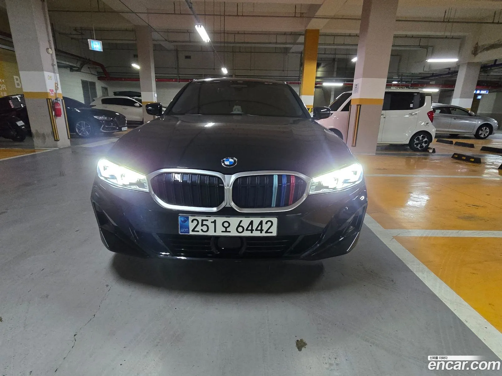 BMW 3 Series 2023 — 10
