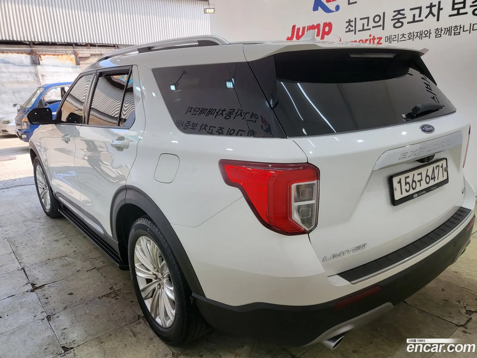 Ford Explorer 6th Gen 2020 — 2